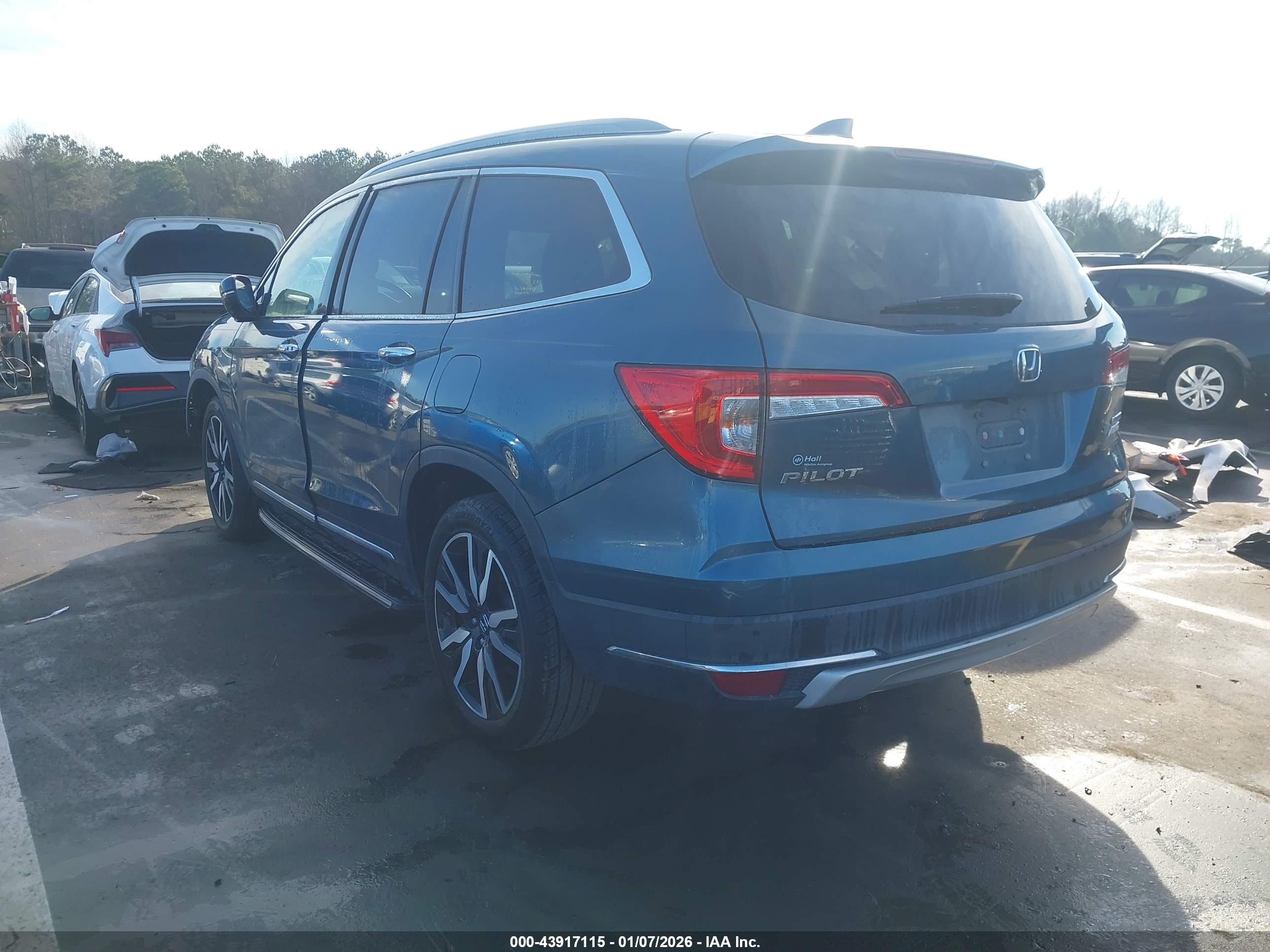 HONDA PILOT image 3