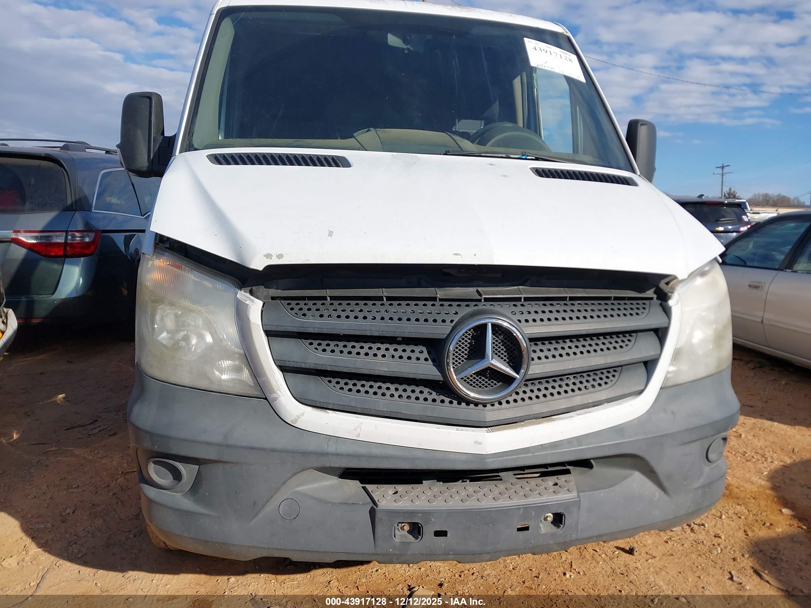 MERCEDES-BENZ SPRINTER image 6