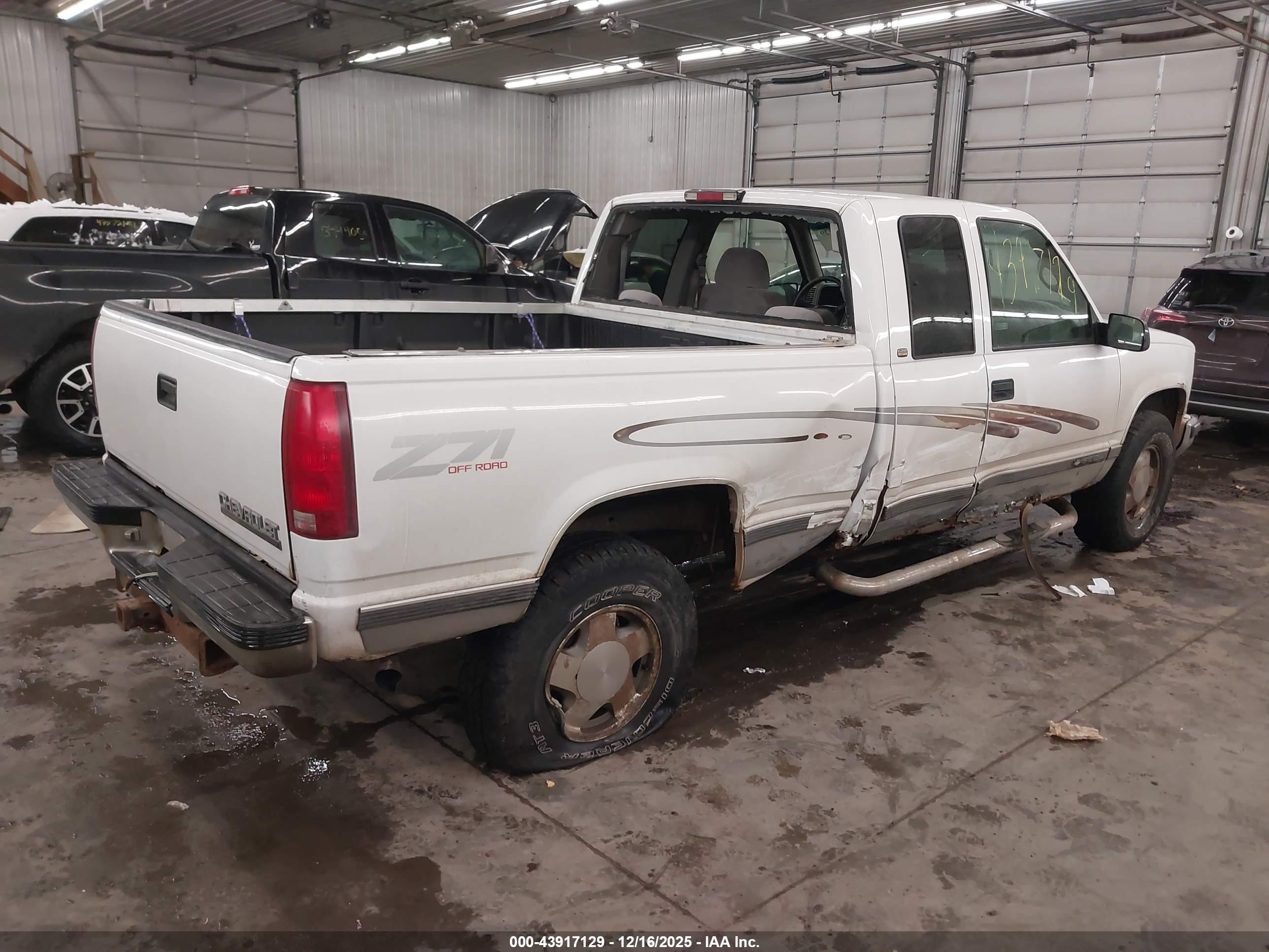 CHEVROLET K1500 image 4