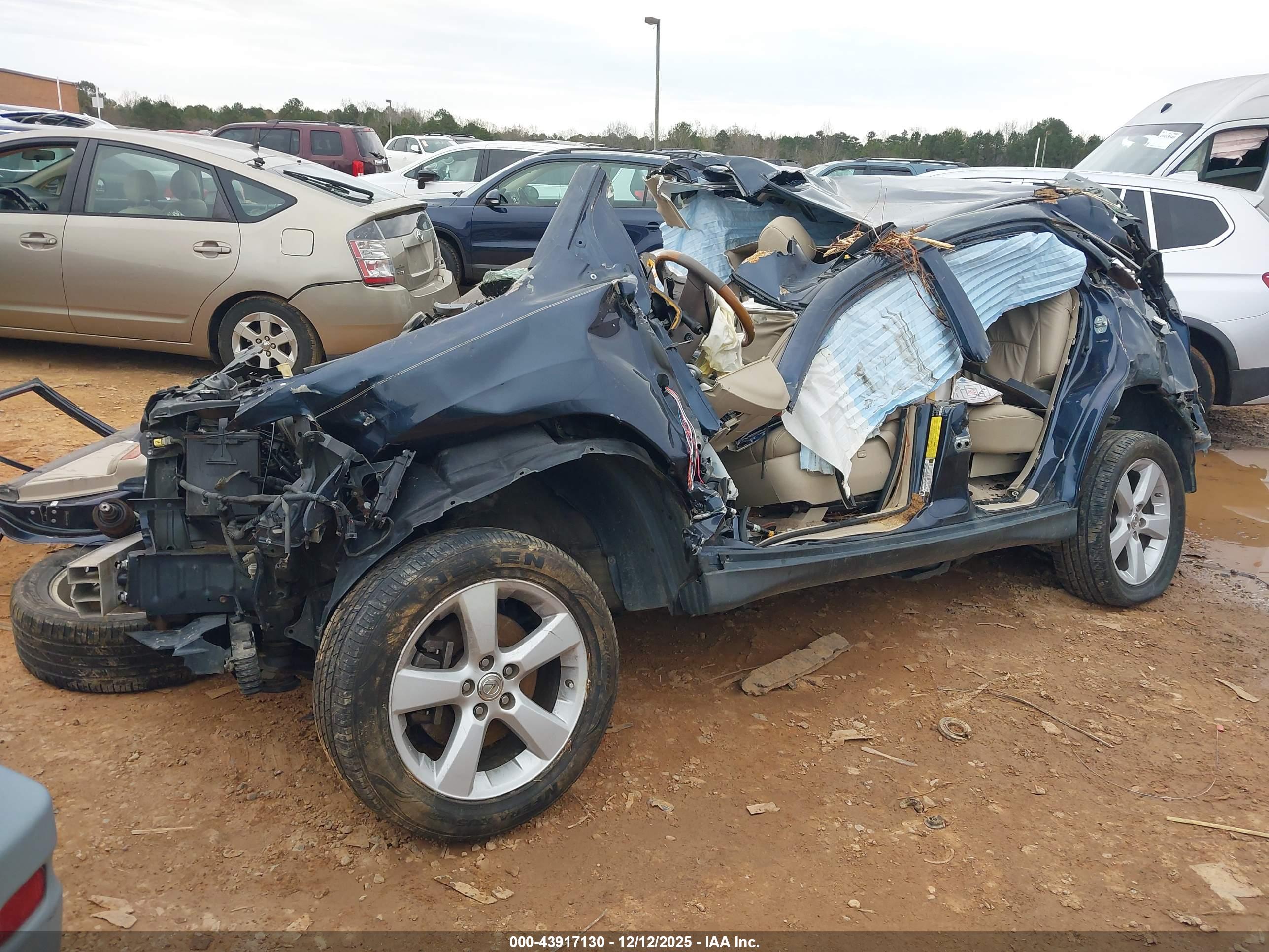 LEXUS RX image 2