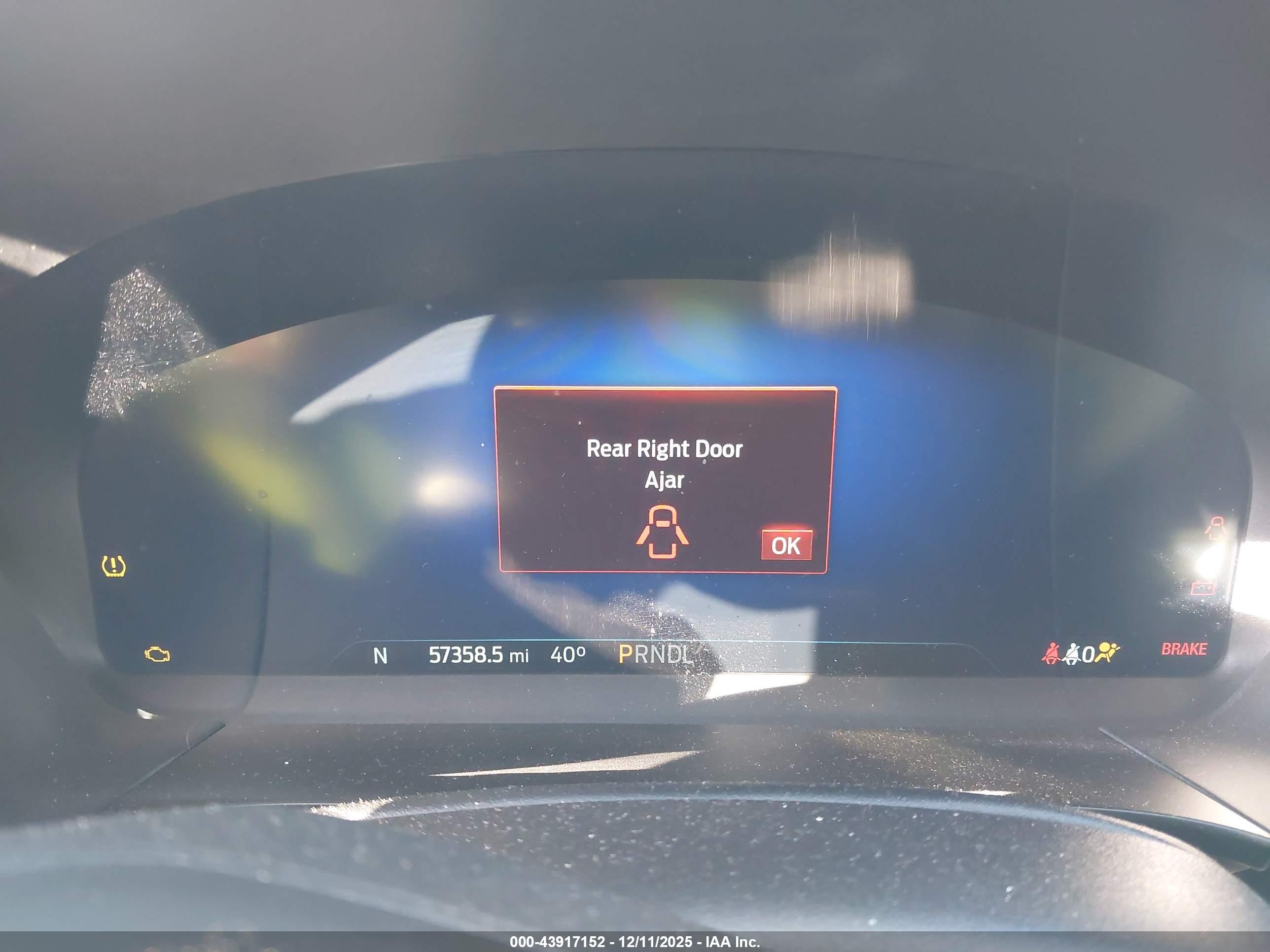 FORD ESCAPE image 7