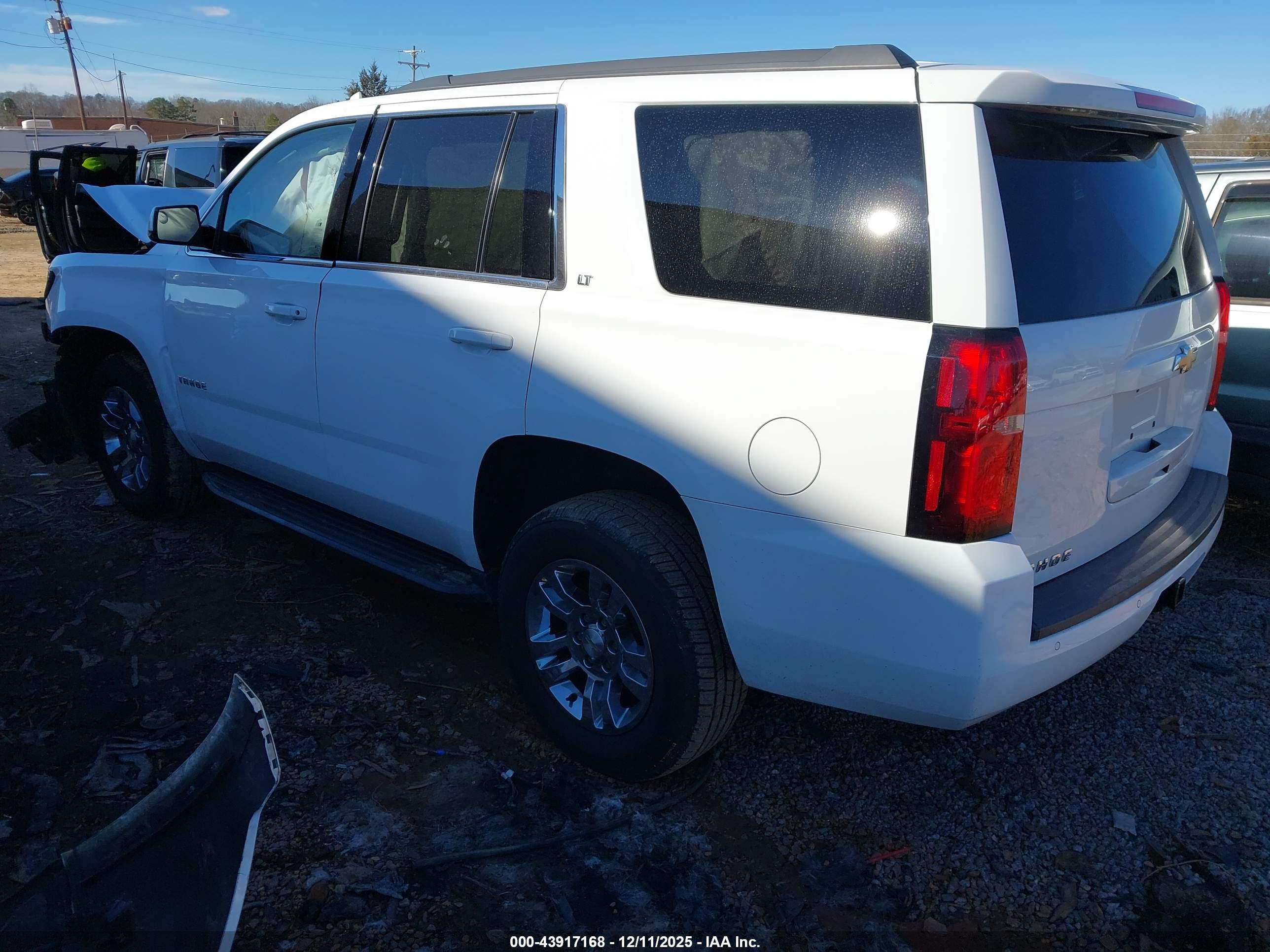 CHEVROLET TAHOE image 3