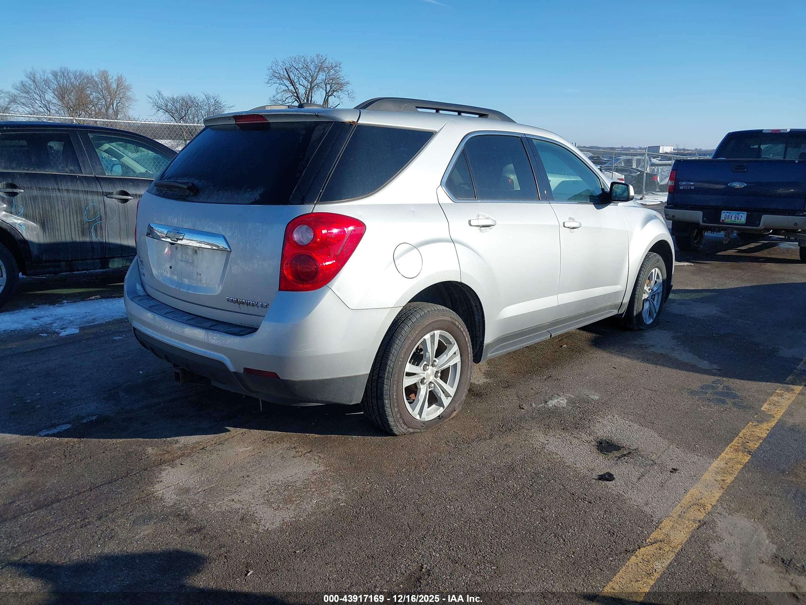 CHEVROLET EQUINOX image 4