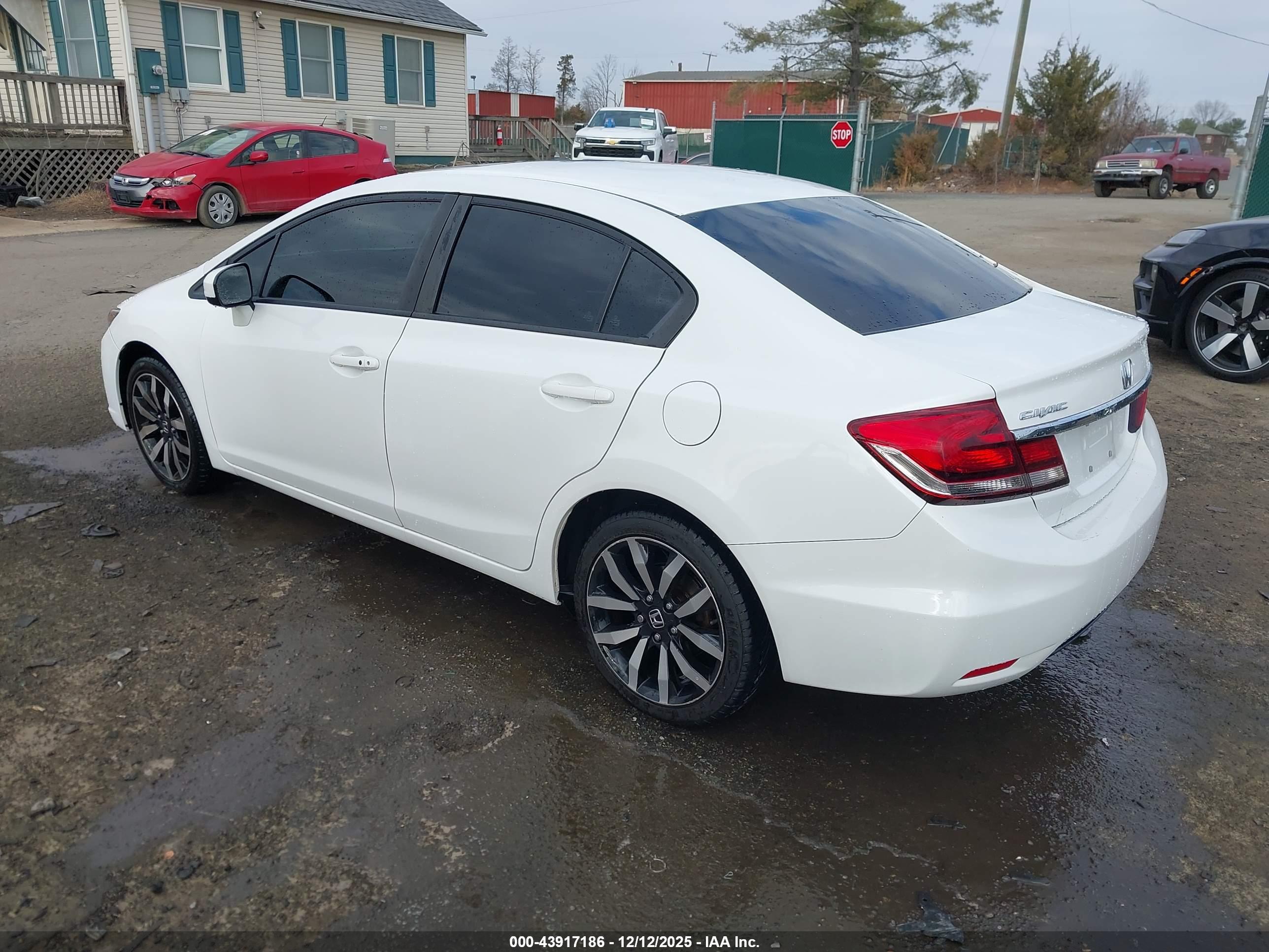 HONDA CIVIC image 3