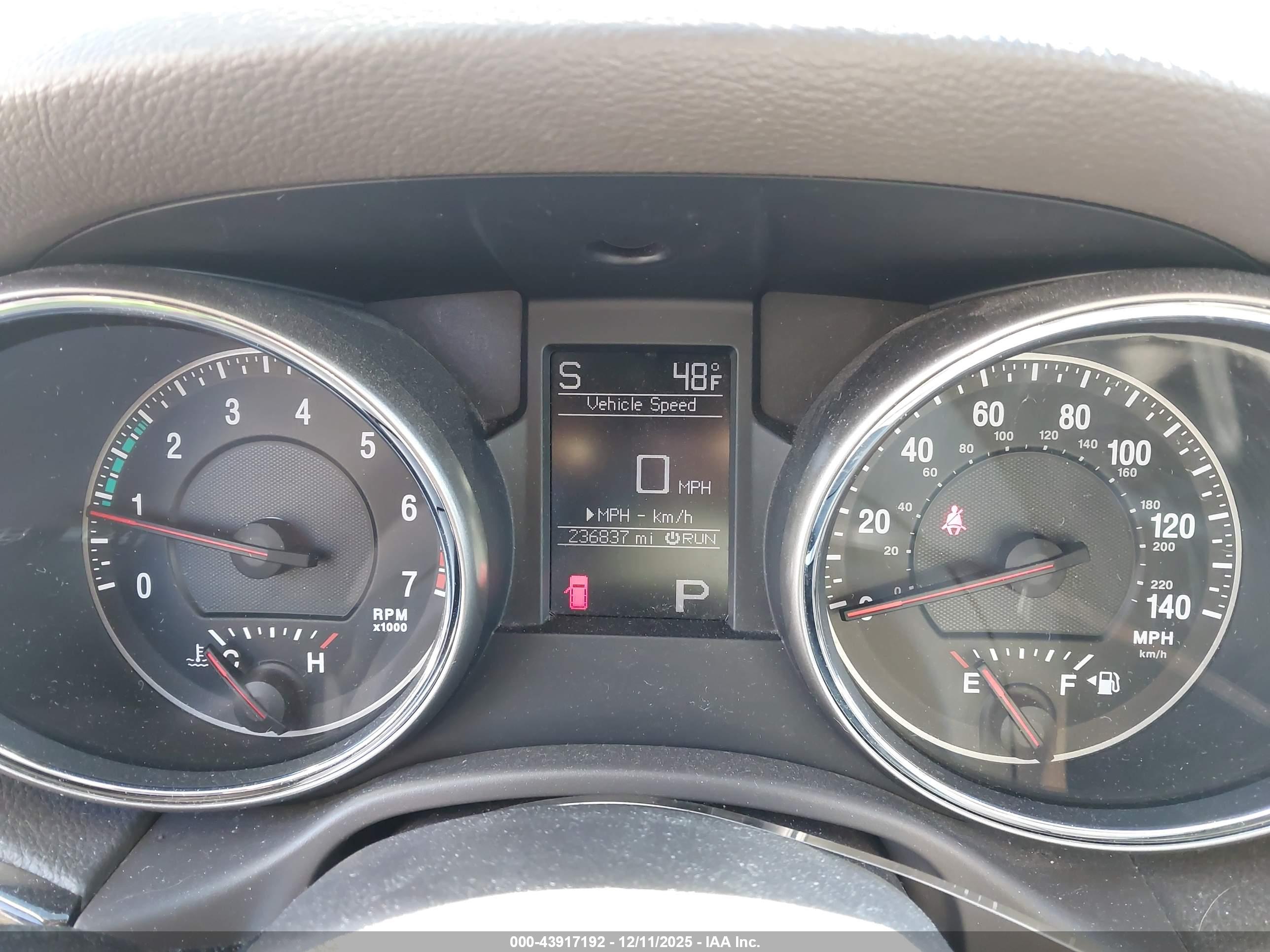 JEEP GRAND image 7