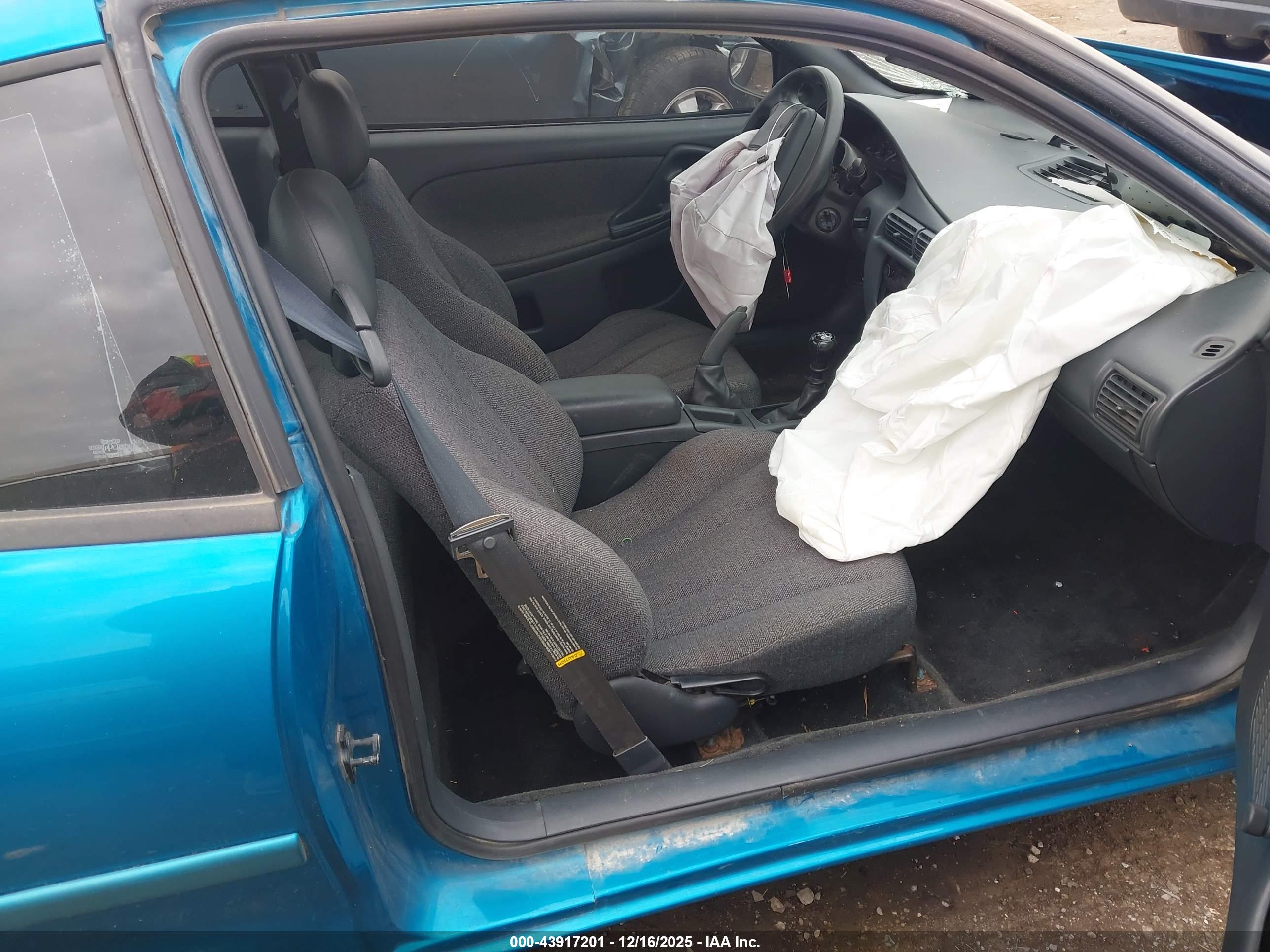 CHEVROLET CAVALIER image 5