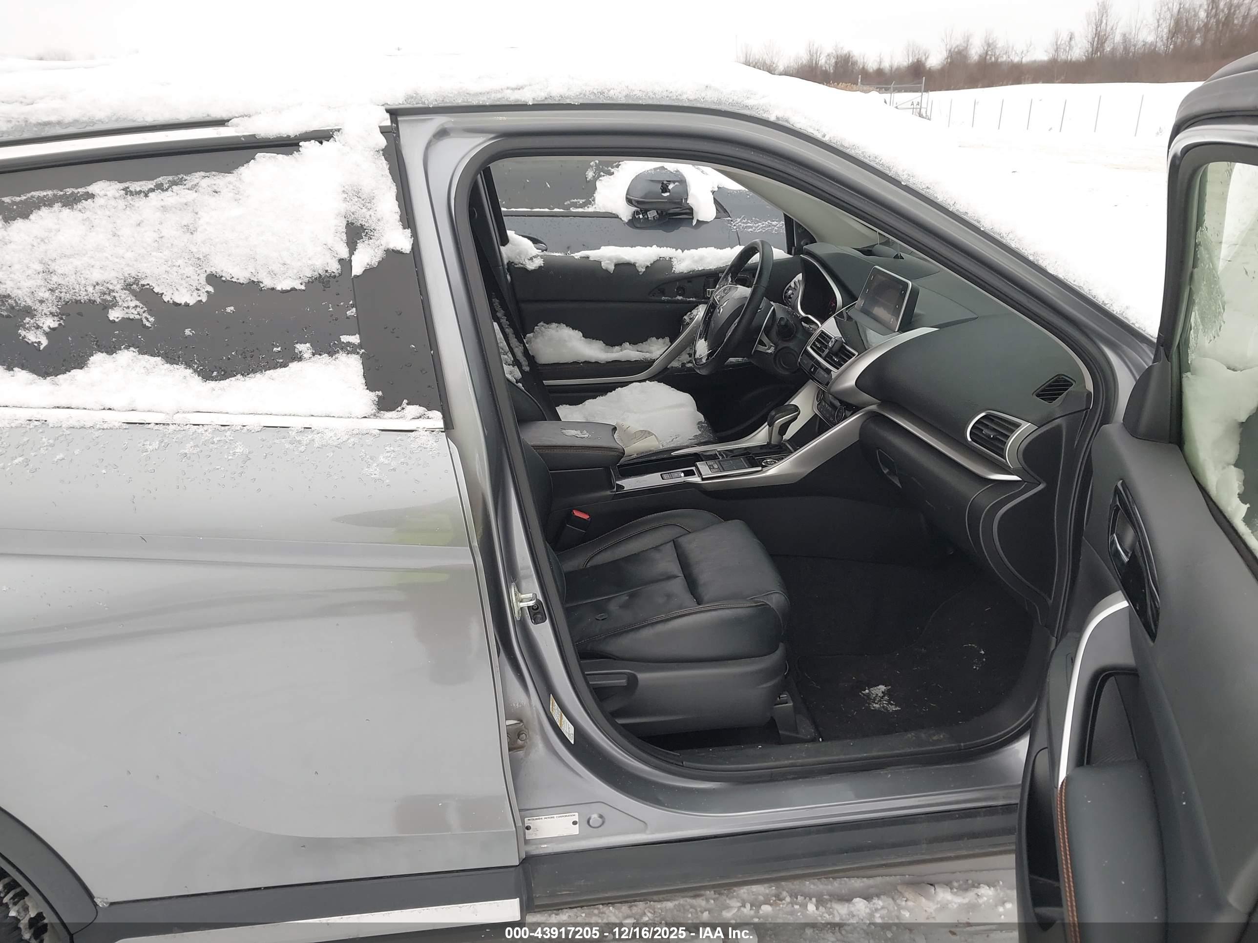 MITSUBISHI ECLIPSE image 5