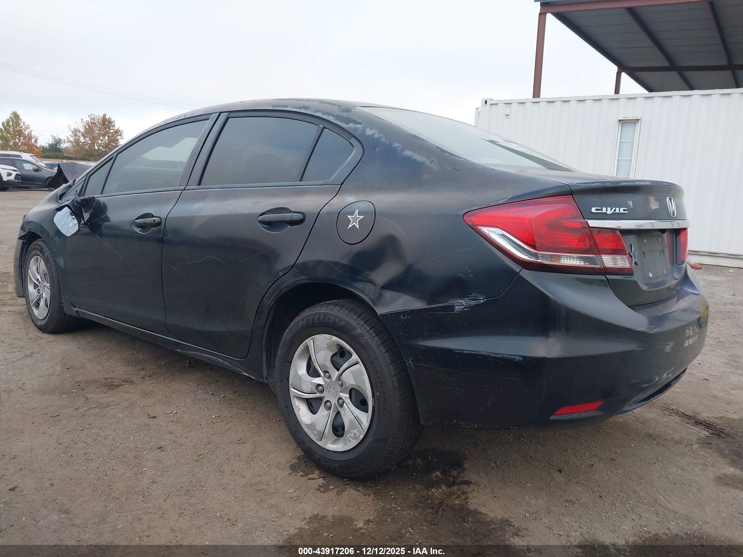 HONDA CIVIC image 3