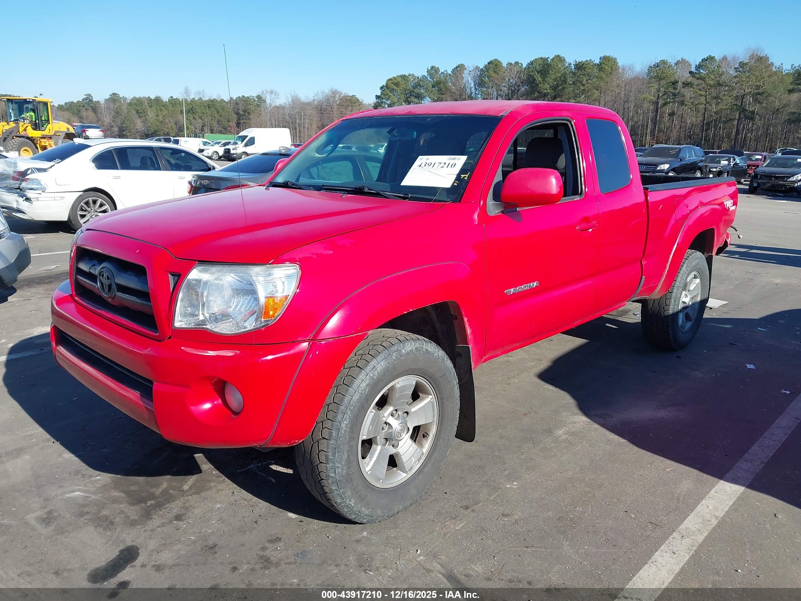 TOYOTA TACOMA image 2