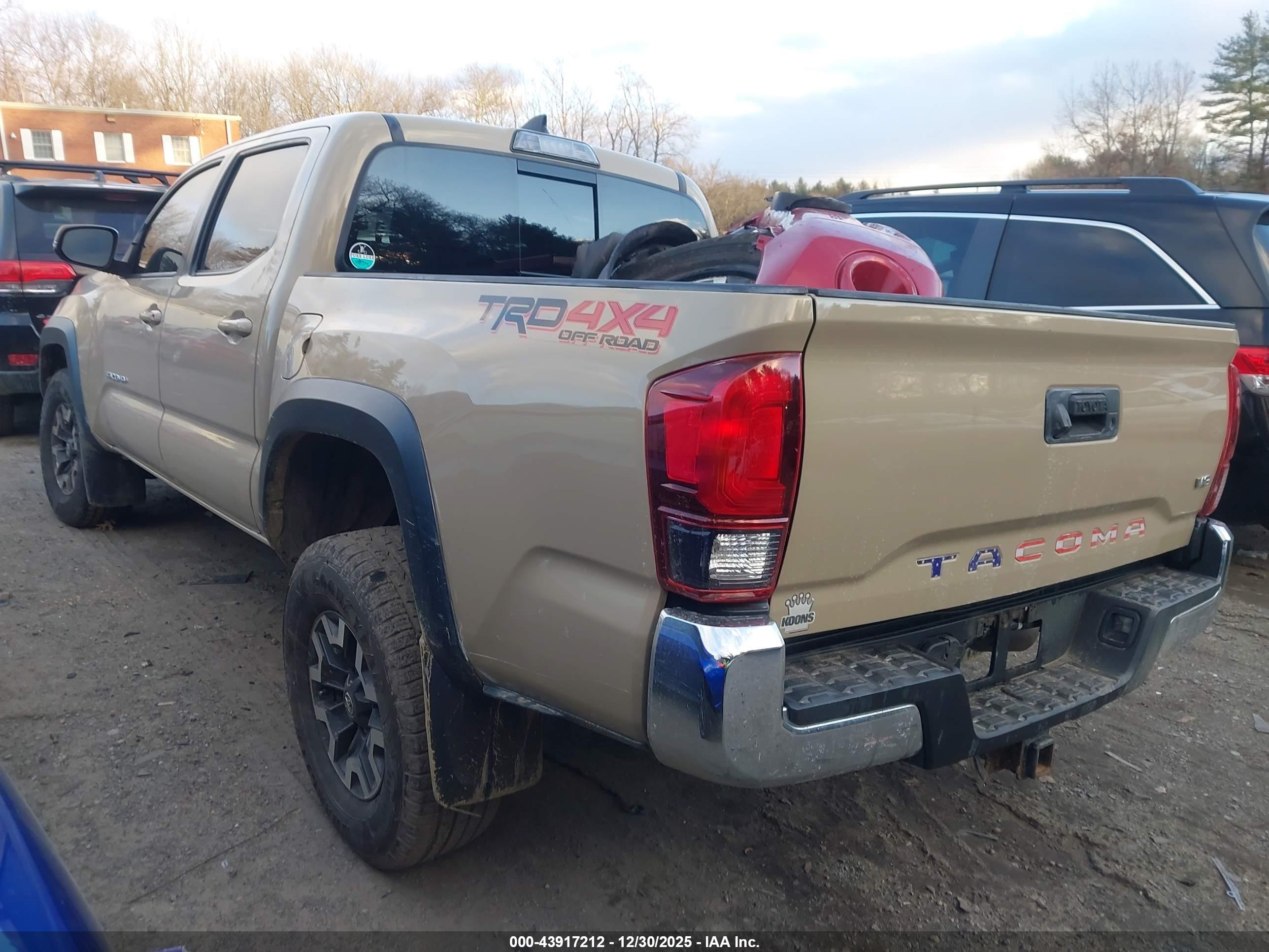 TOYOTA TACOMA image 3