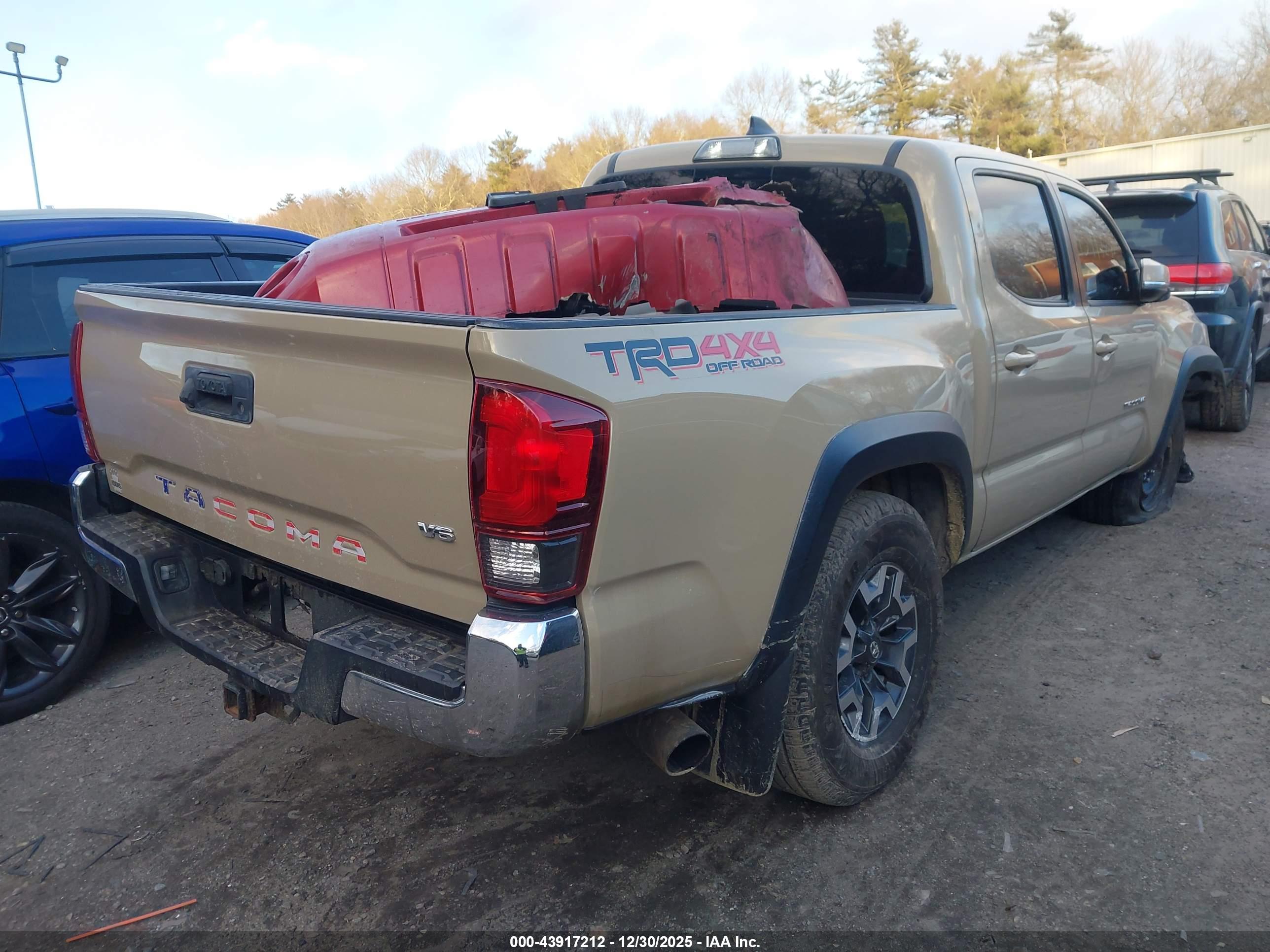 TOYOTA TACOMA image 4