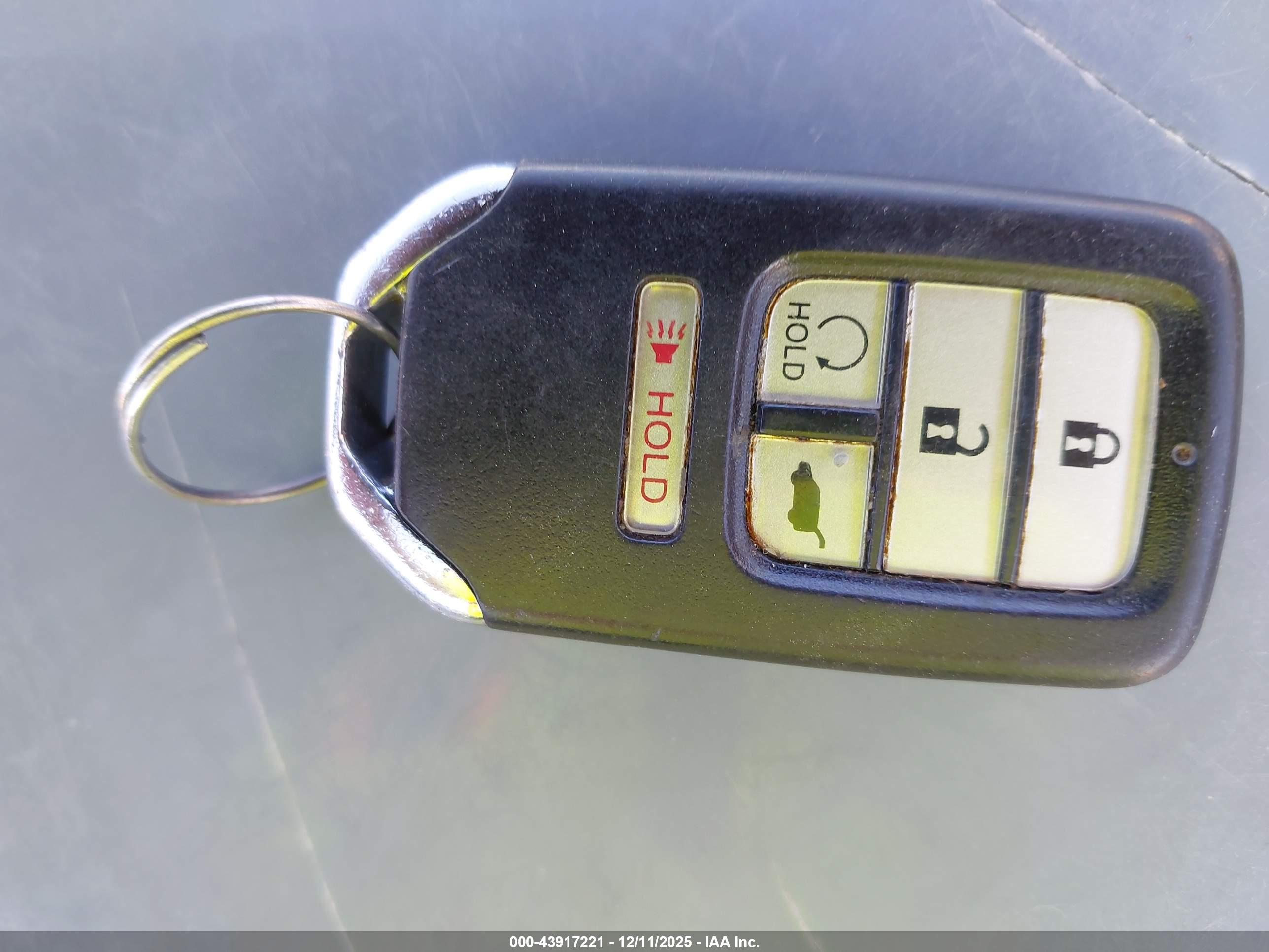 HONDA CIVIC image 11