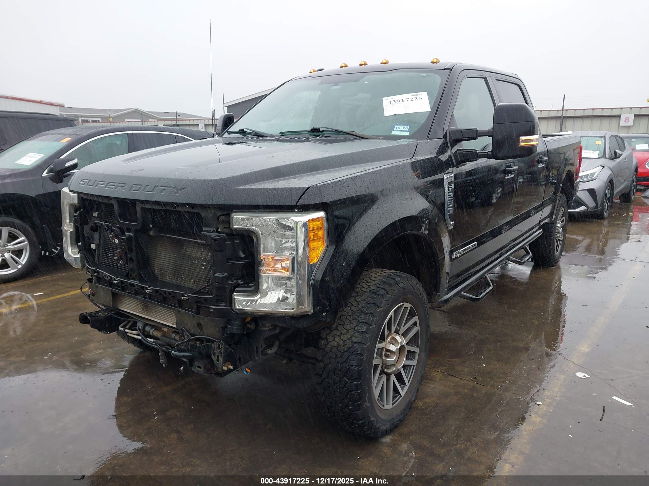 FORD F-250 image 2