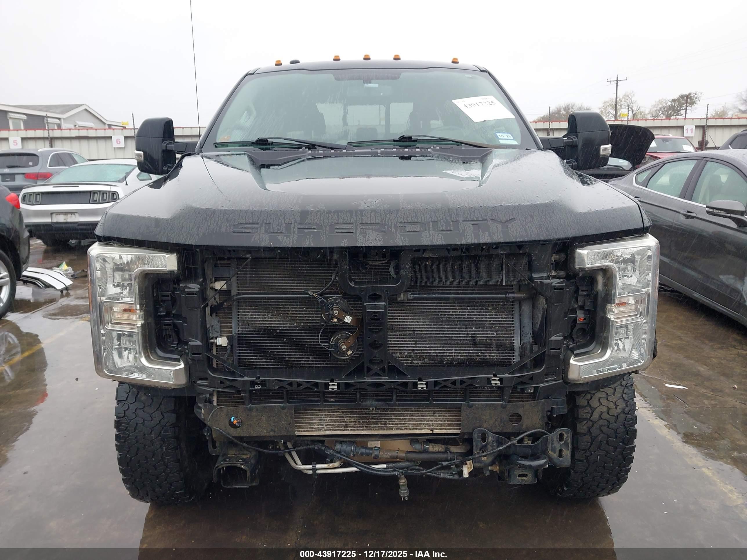 FORD F-250 image 6