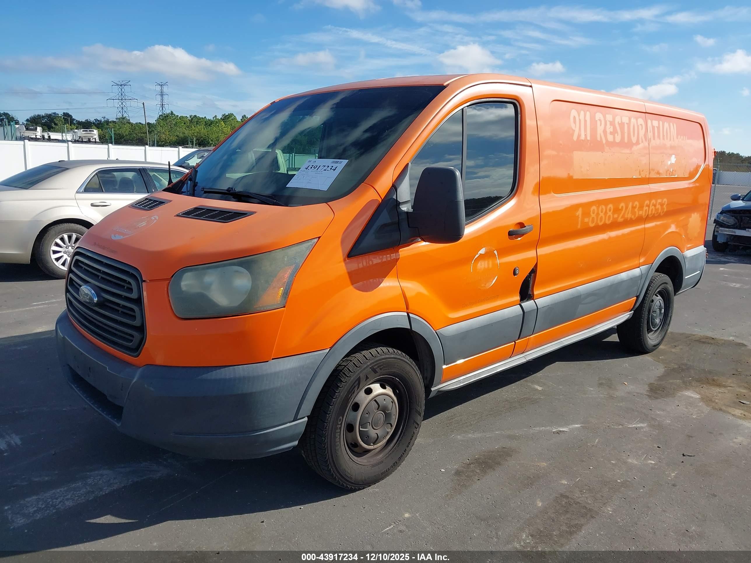 FORD TRANSIT-250 image 2