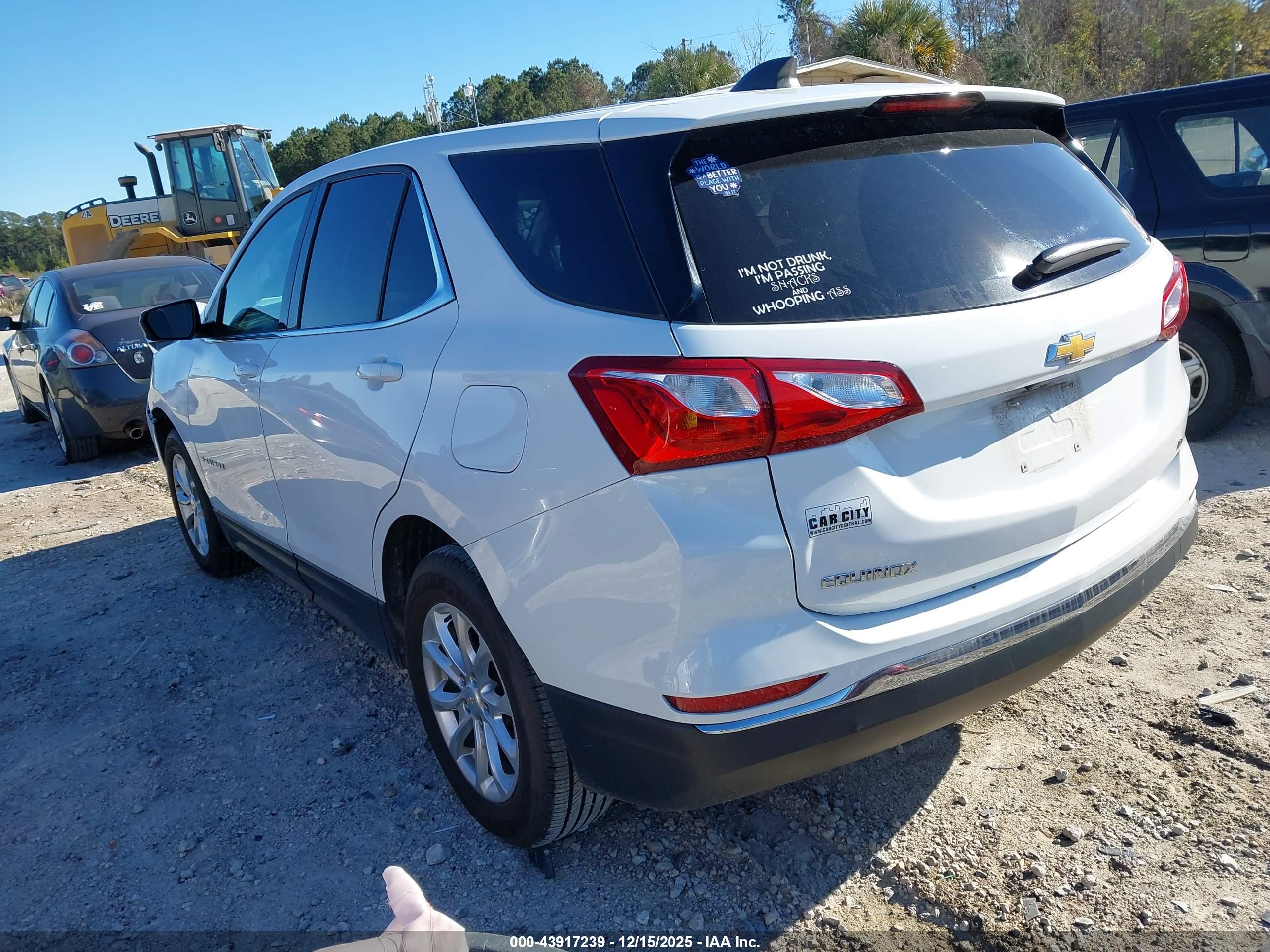 CHEVROLET EQUINOX image 3