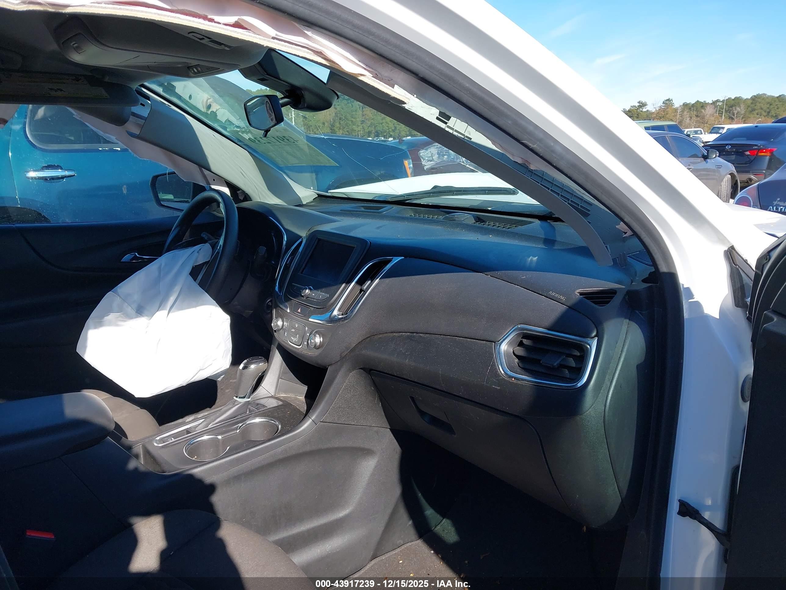 CHEVROLET EQUINOX image 5