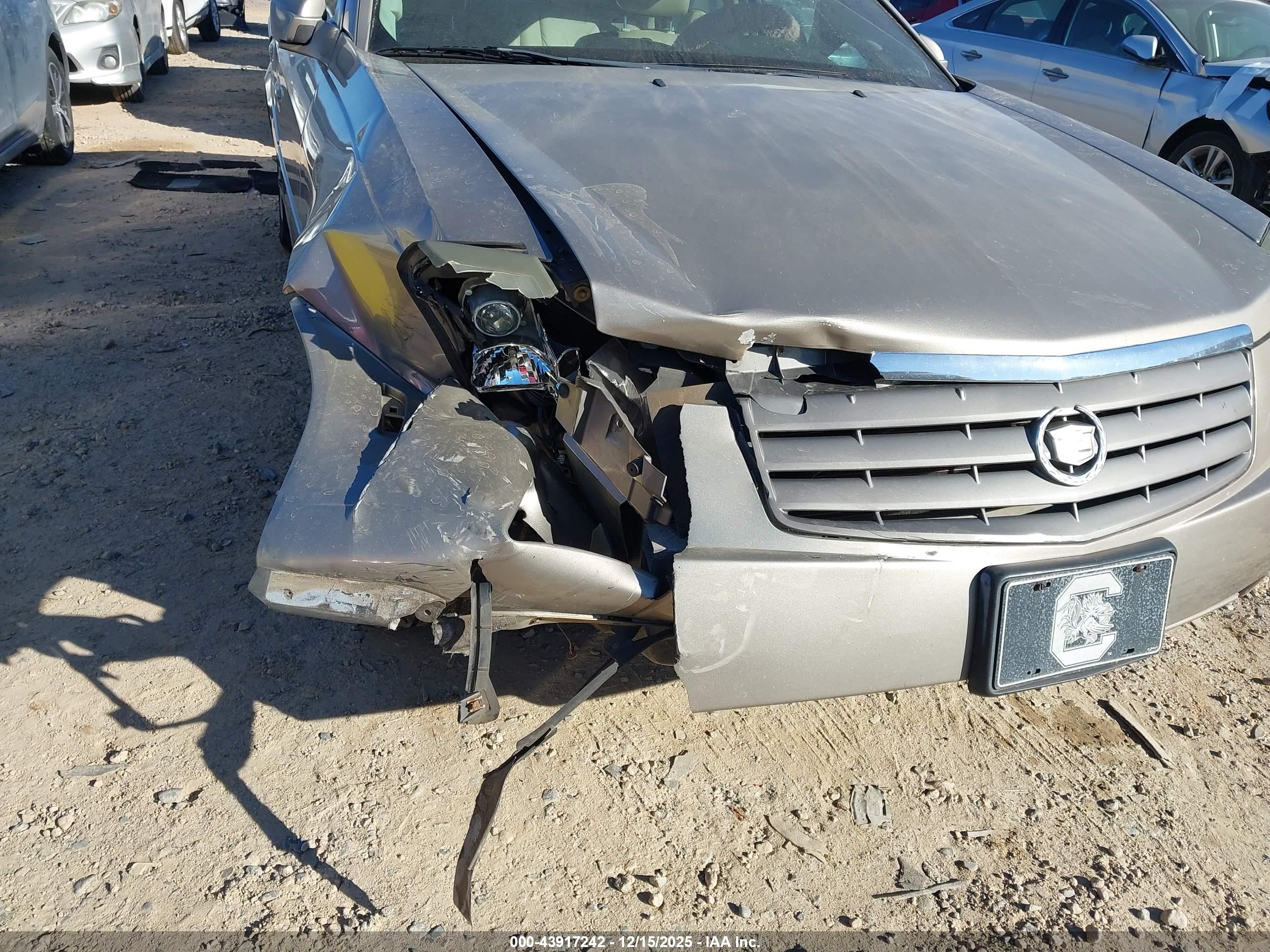 CADILLAC CTS image 6