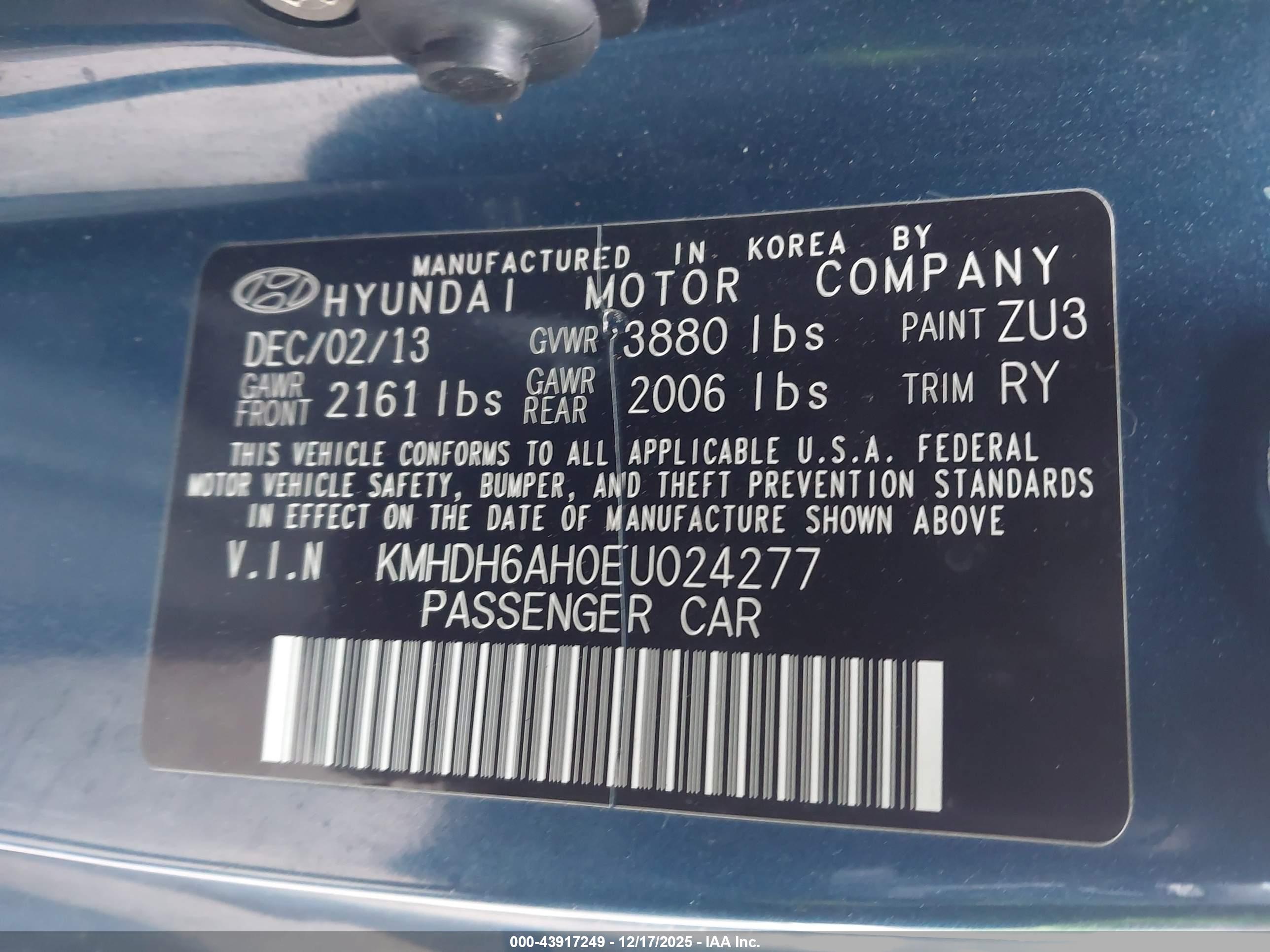 HYUNDAI ELANTRA image 9