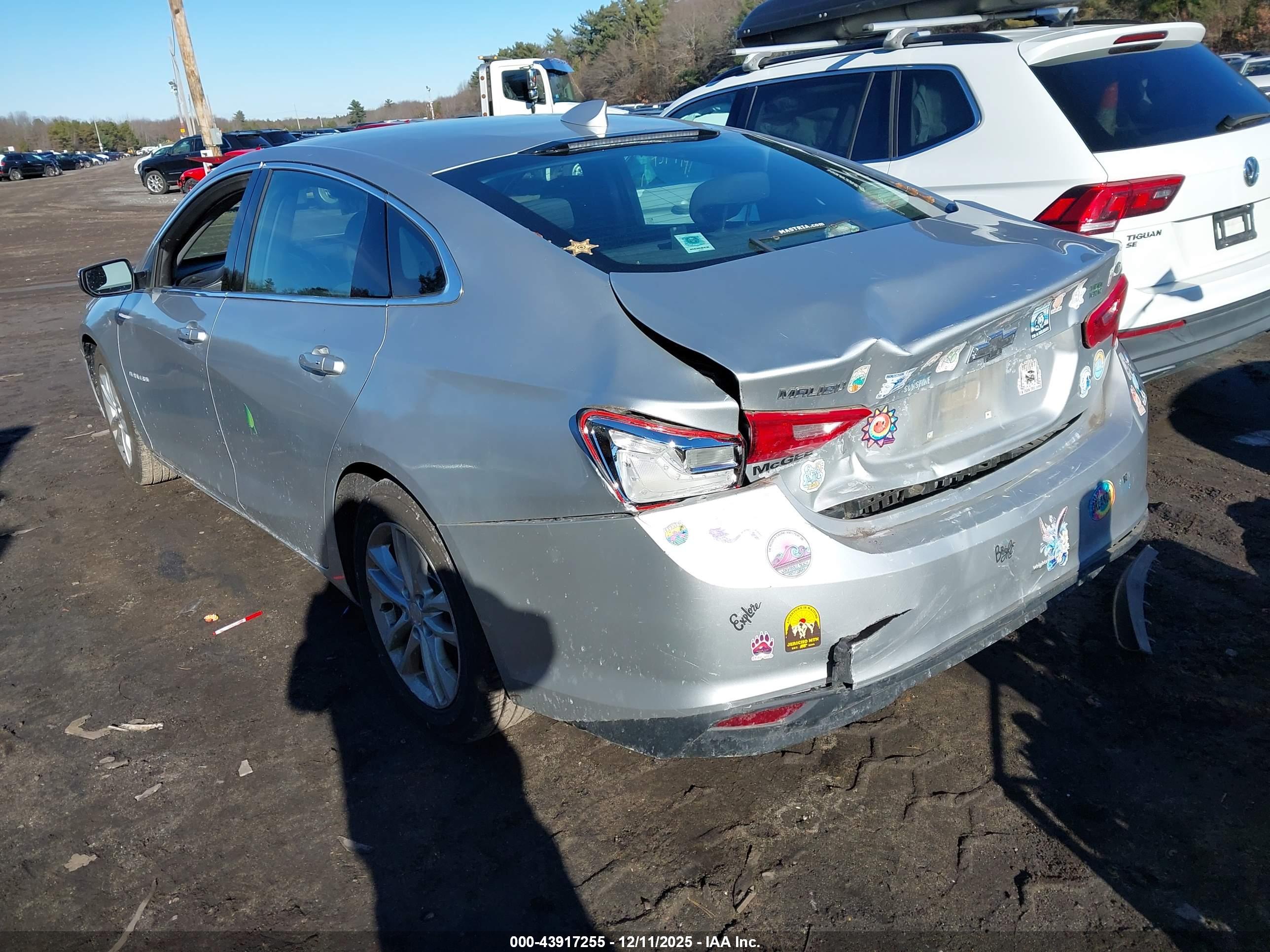 CHEVROLET MALIBU image 3
