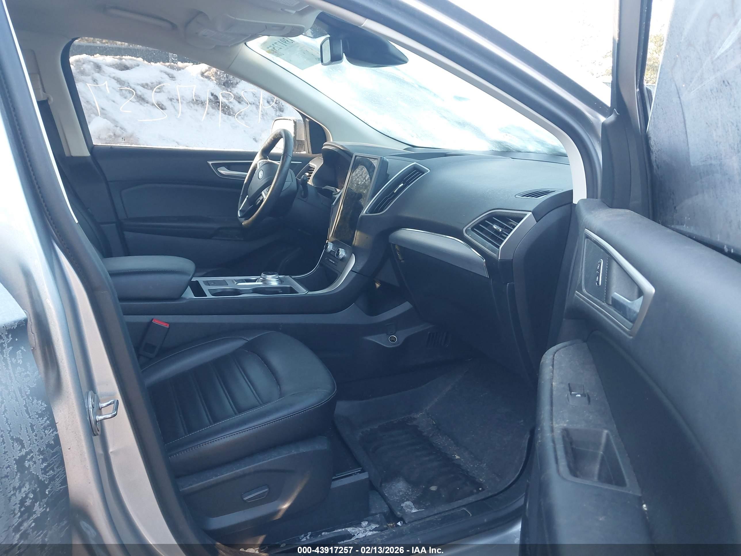 FORD EDGE image 5