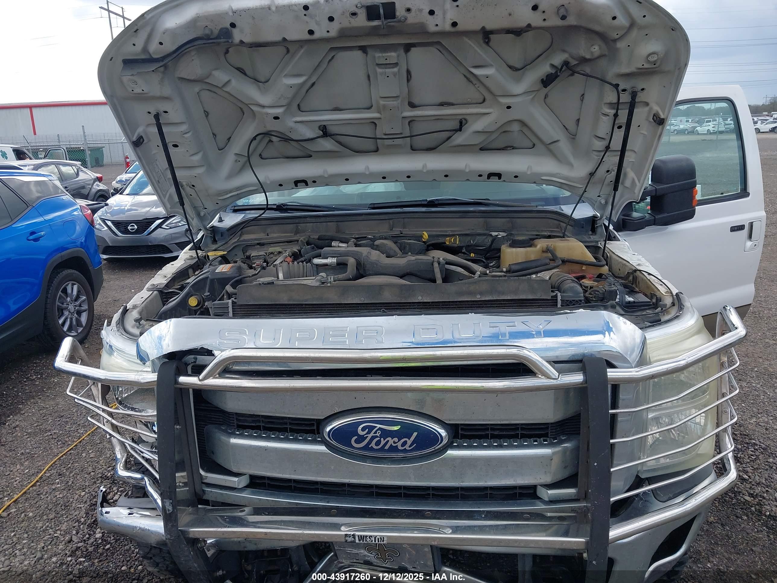 FORD F-250 image 10