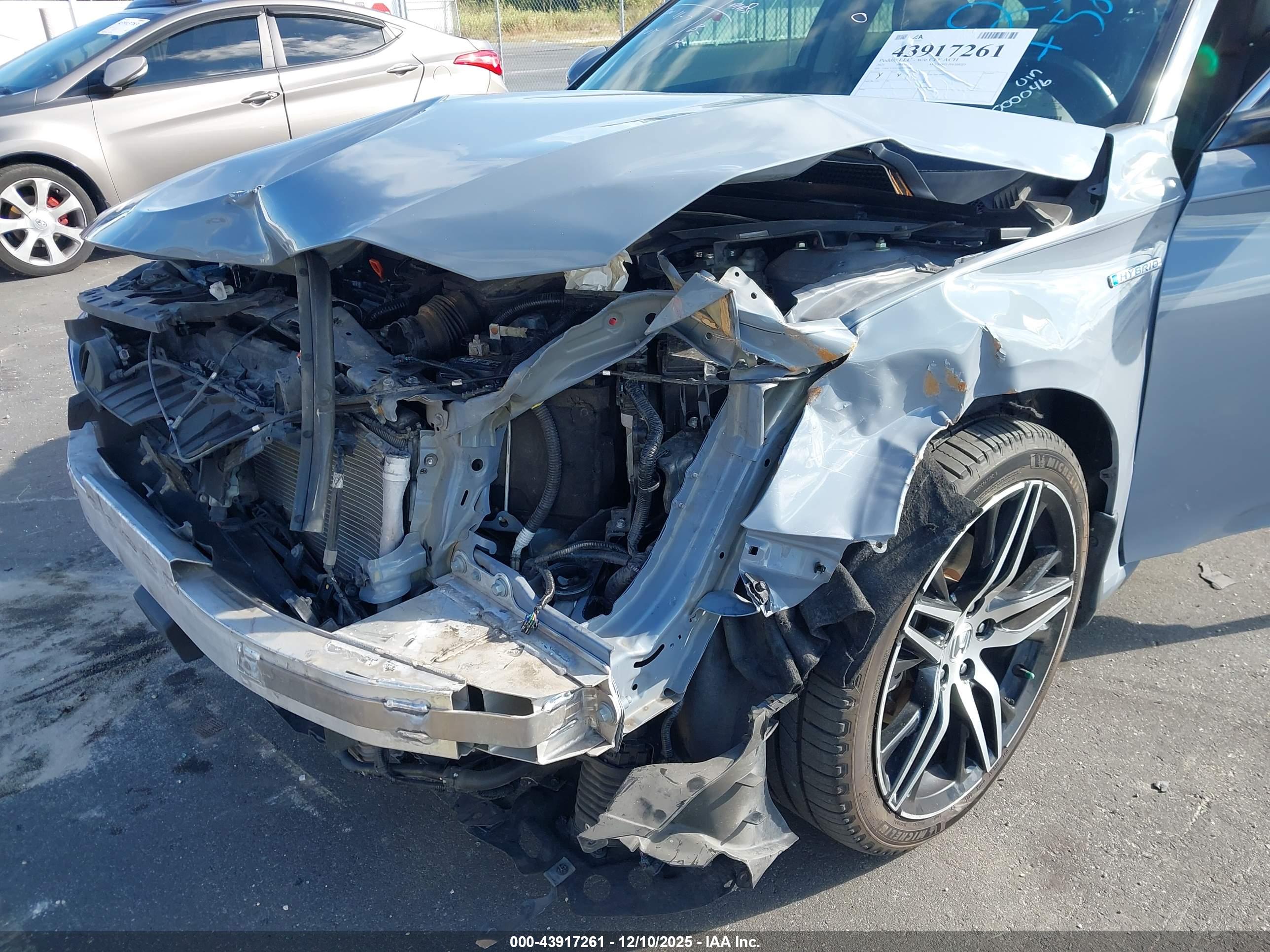 HONDA ACCORD image 6
