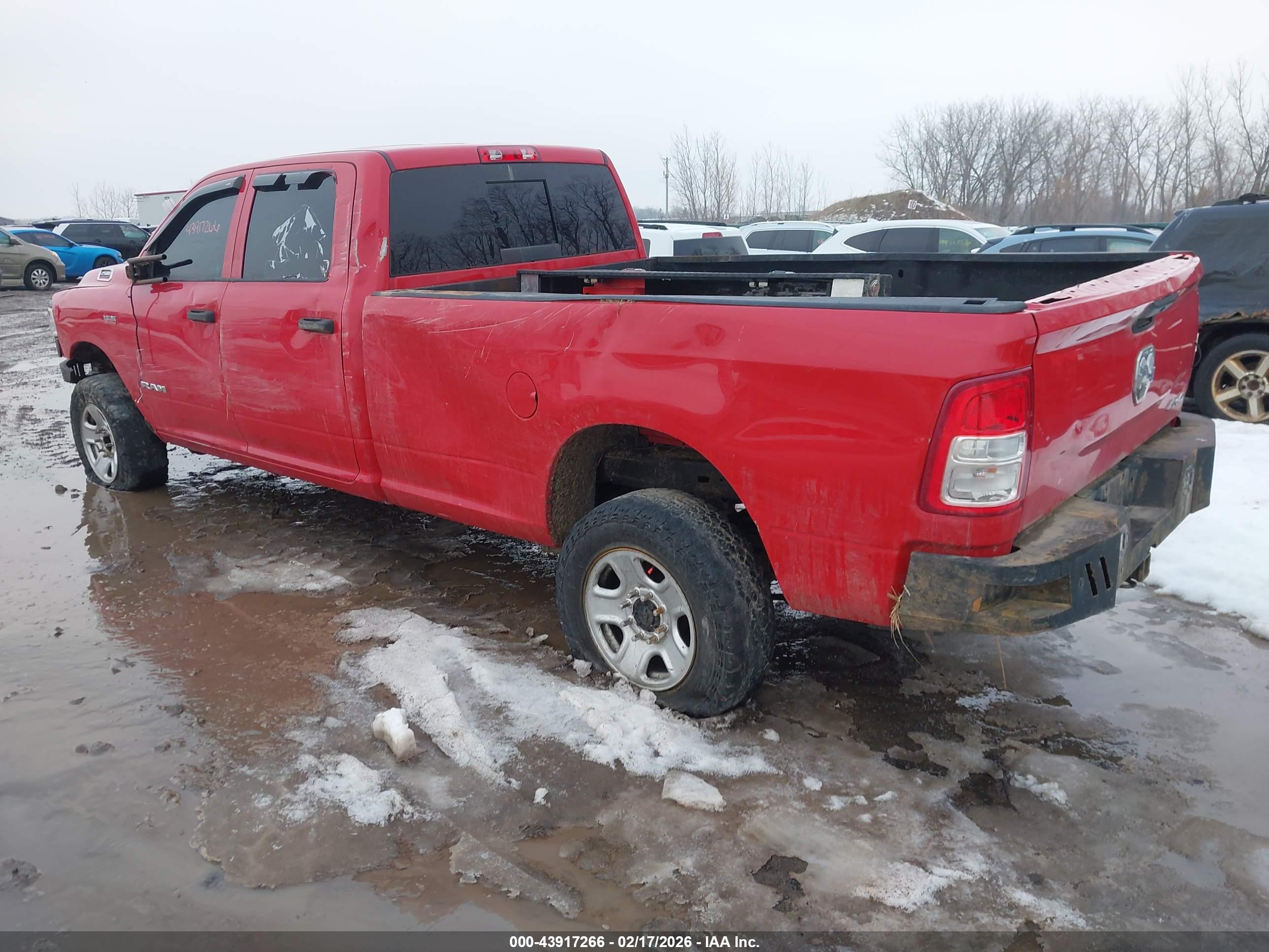 RAM 2500 image 3