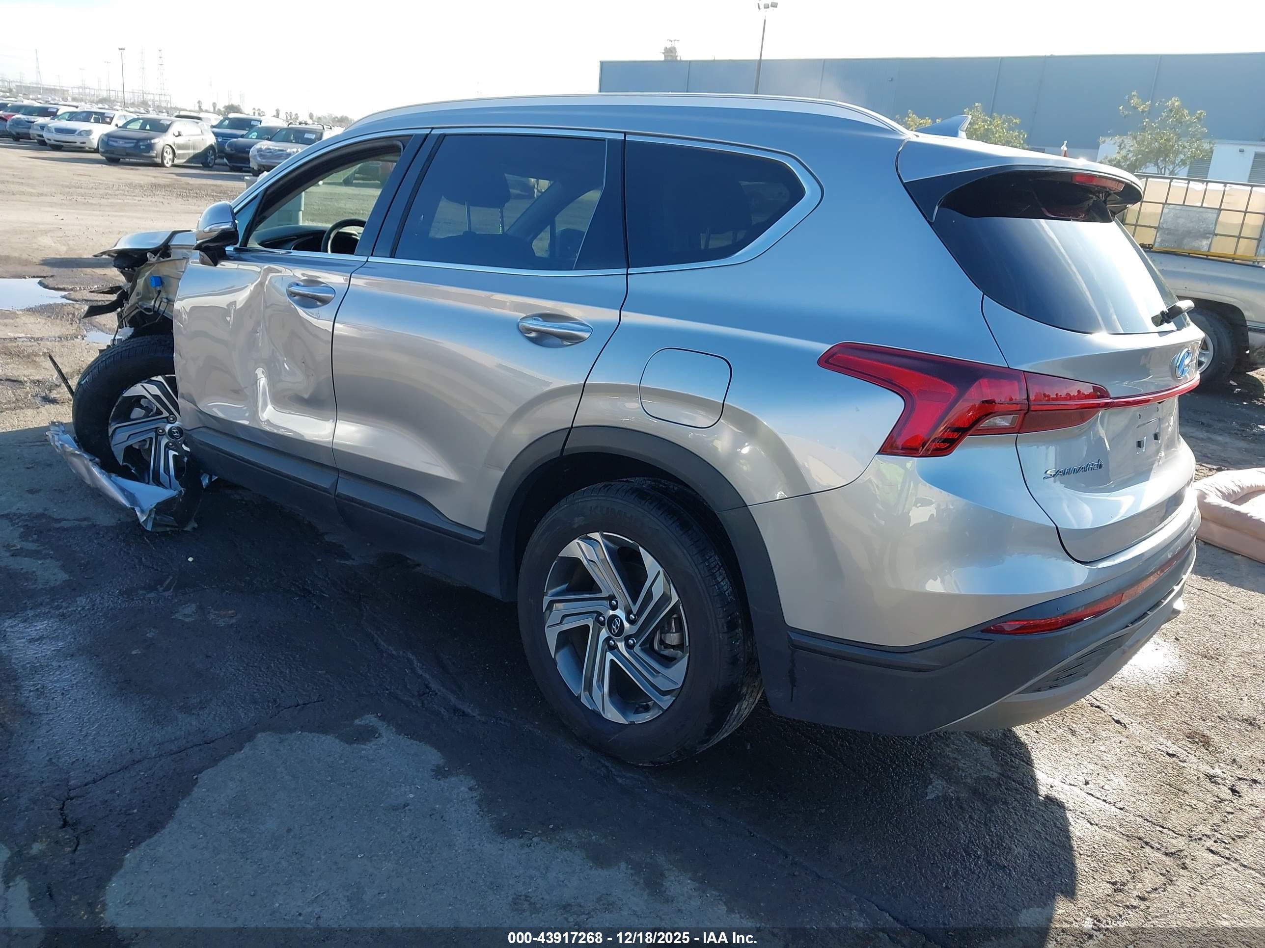 HYUNDAI SANTA image 3