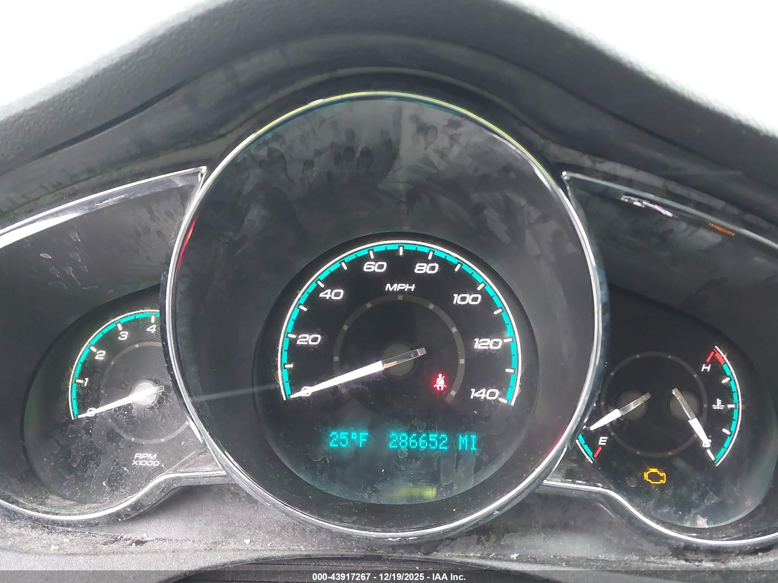 CHEVROLET MALIBU image 7