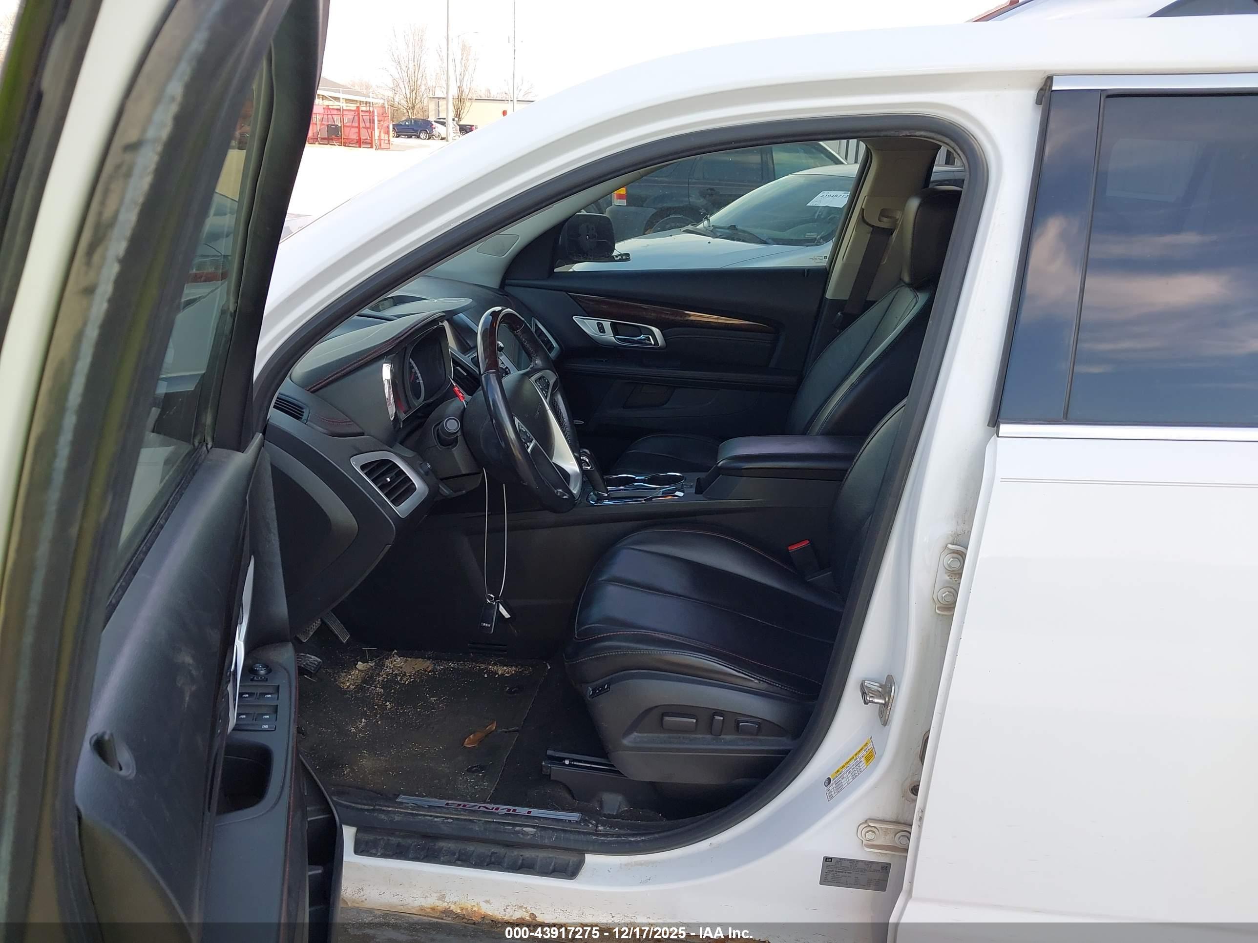 GMC TERRAIN image 5