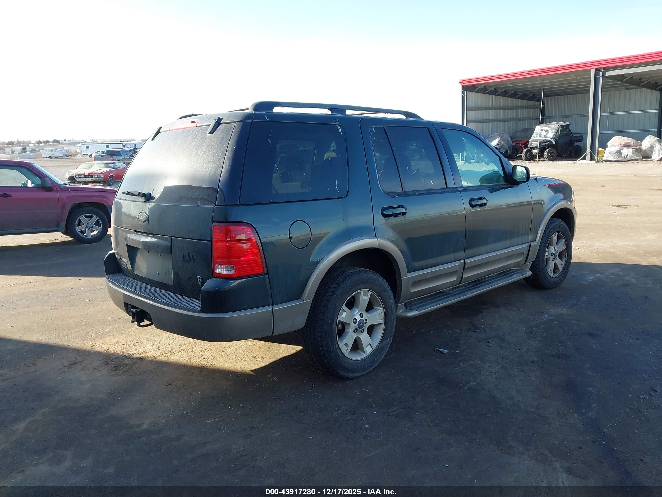 FORD EXPLORER image 4