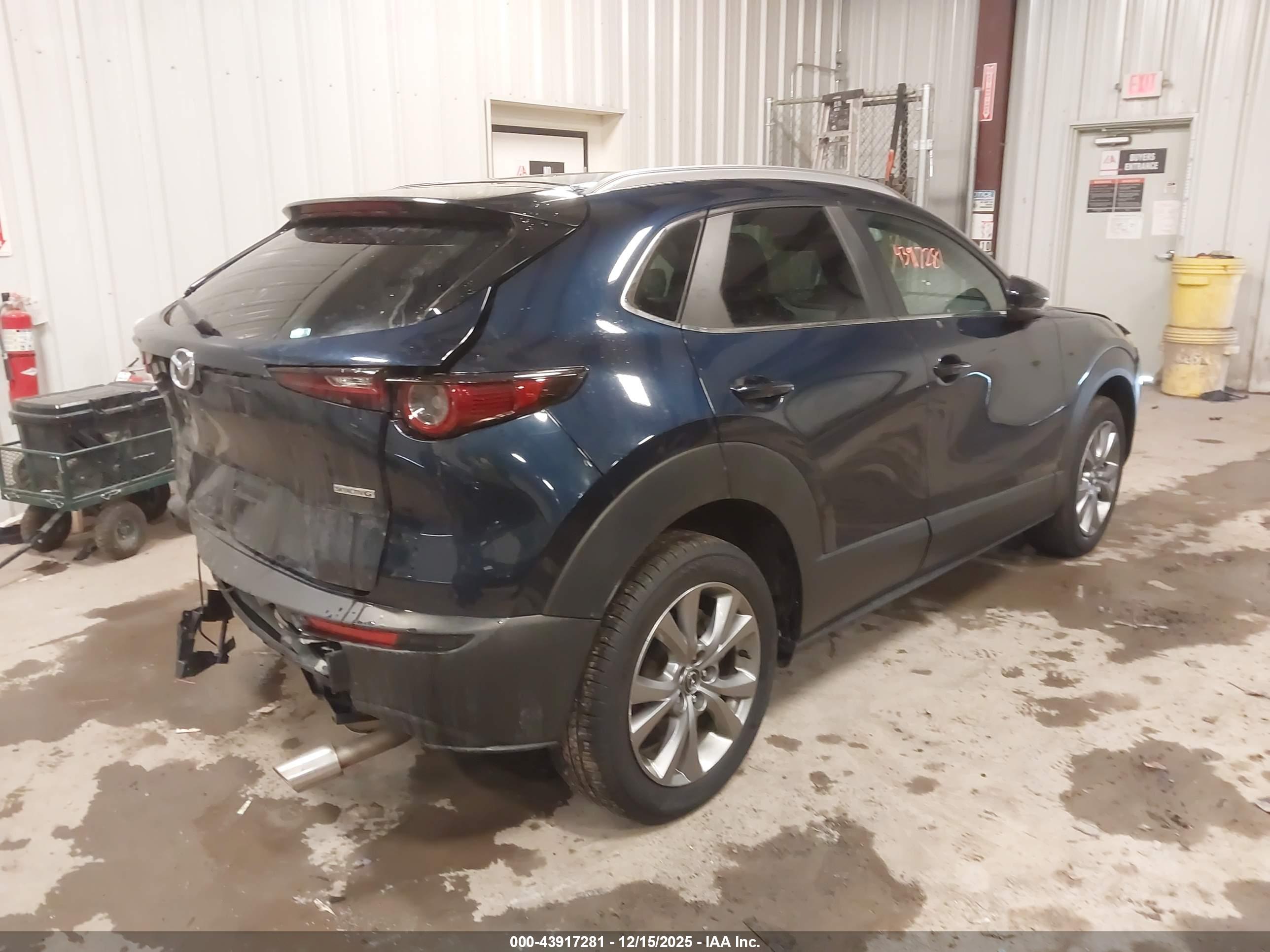 MAZDA CX-30 image 4