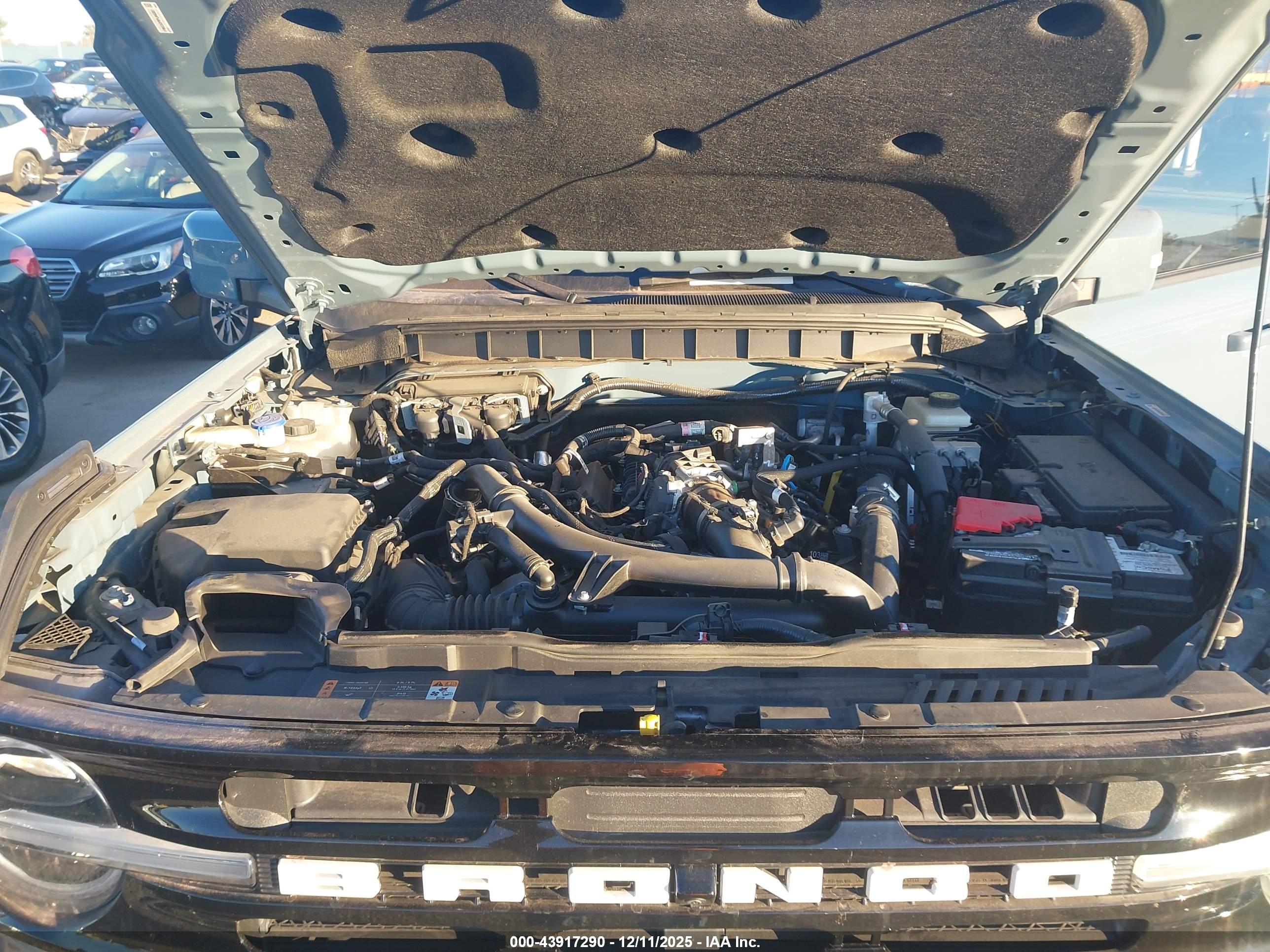 FORD BRONCO image 10