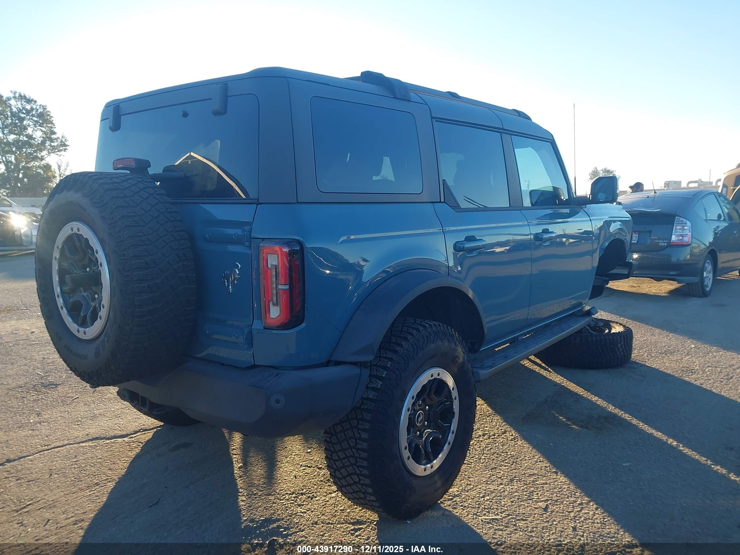 FORD BRONCO image 4