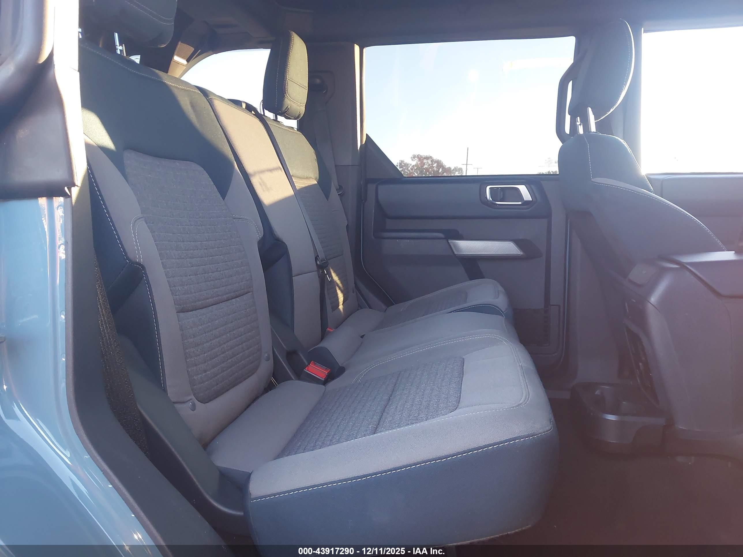 FORD BRONCO image 8