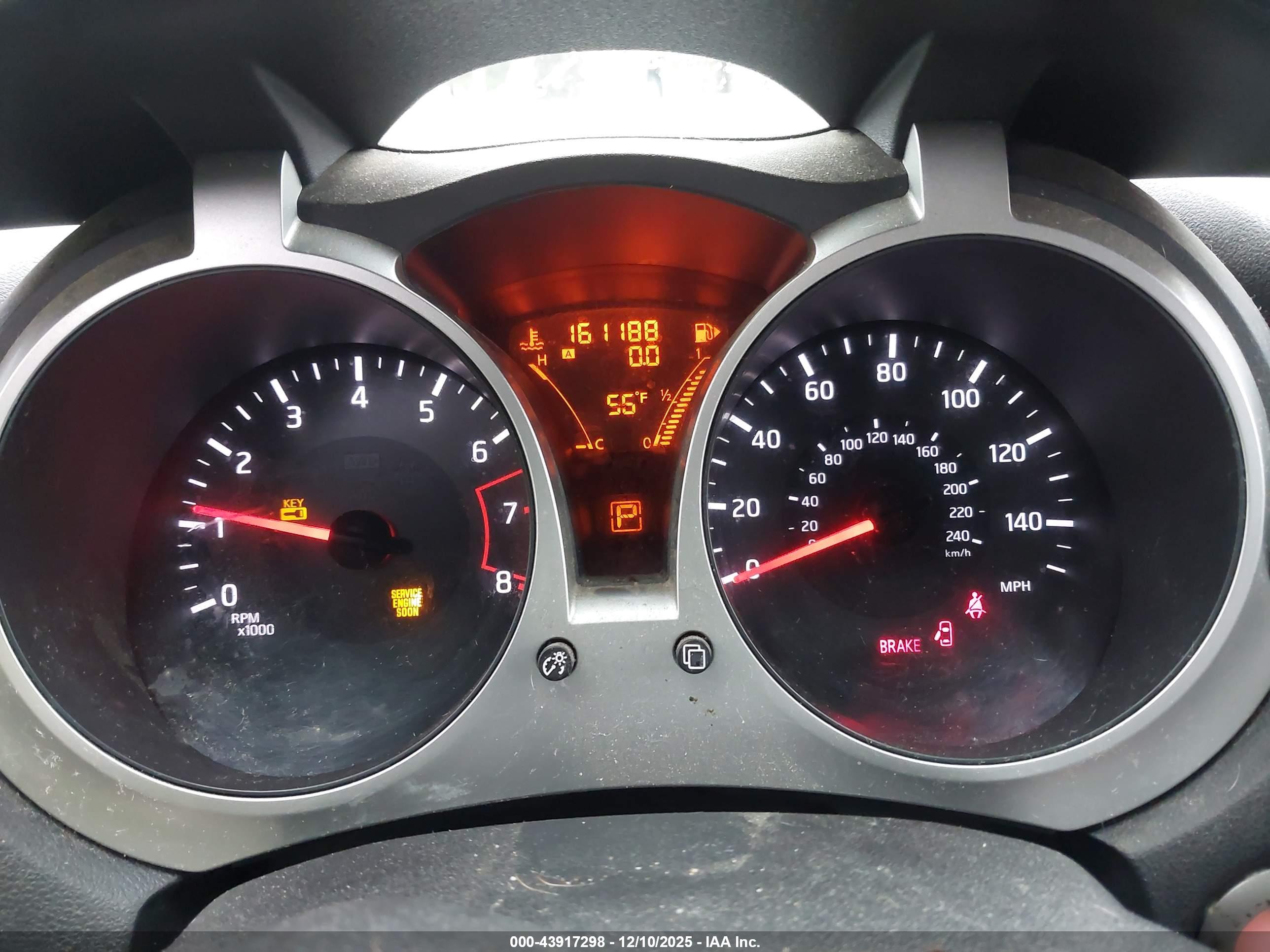 NISSAN JUKE image 7