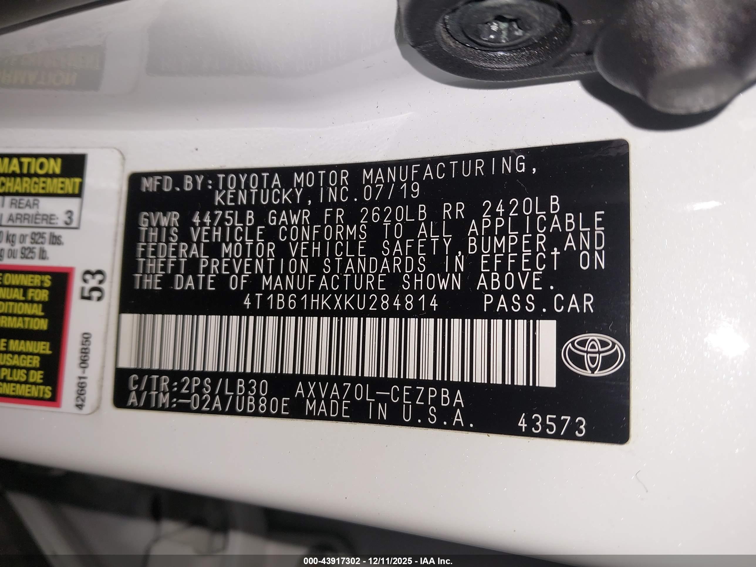 TOYOTA CAMRY image 9