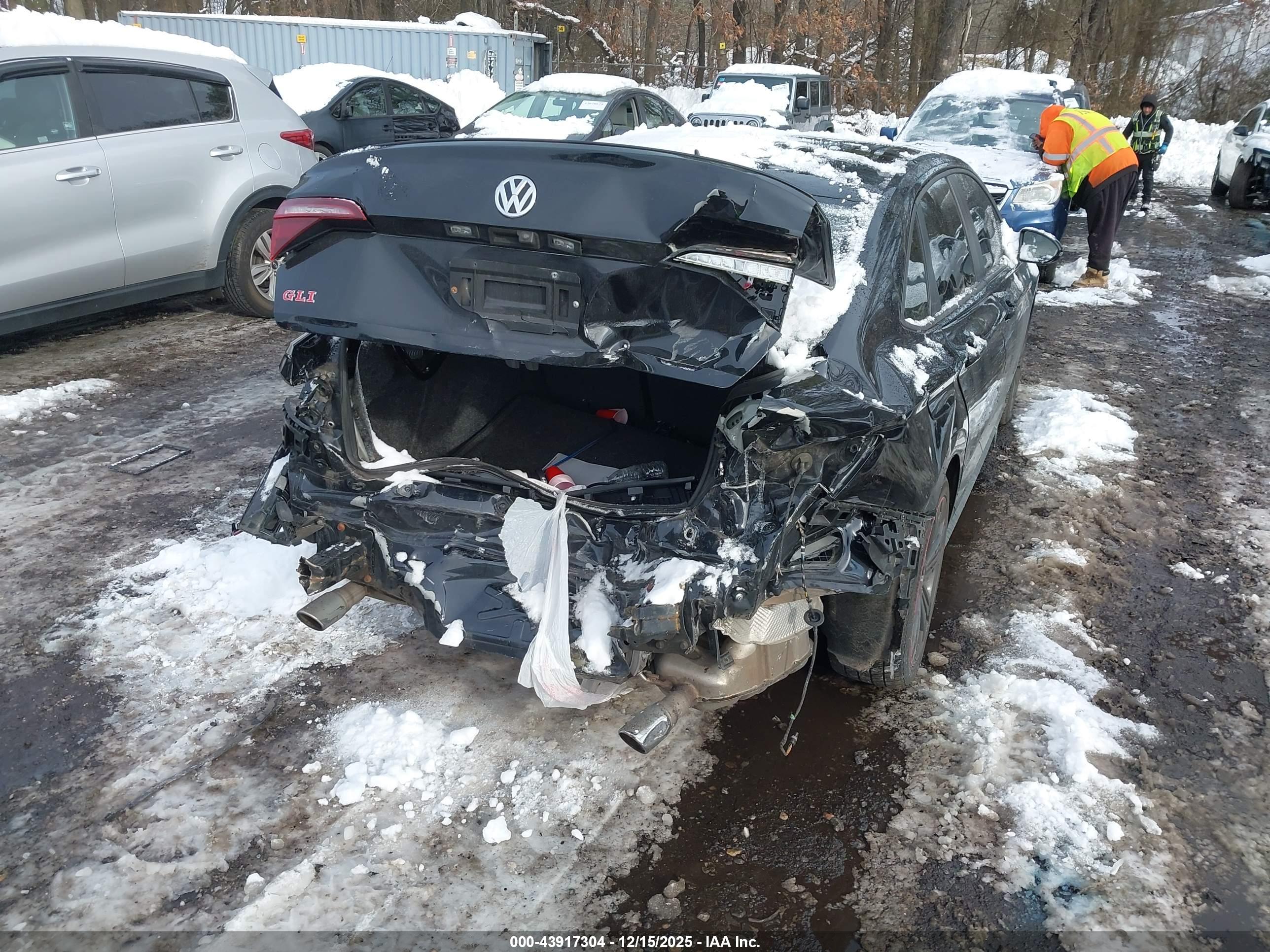 VOLKSWAGEN JETTA image 6