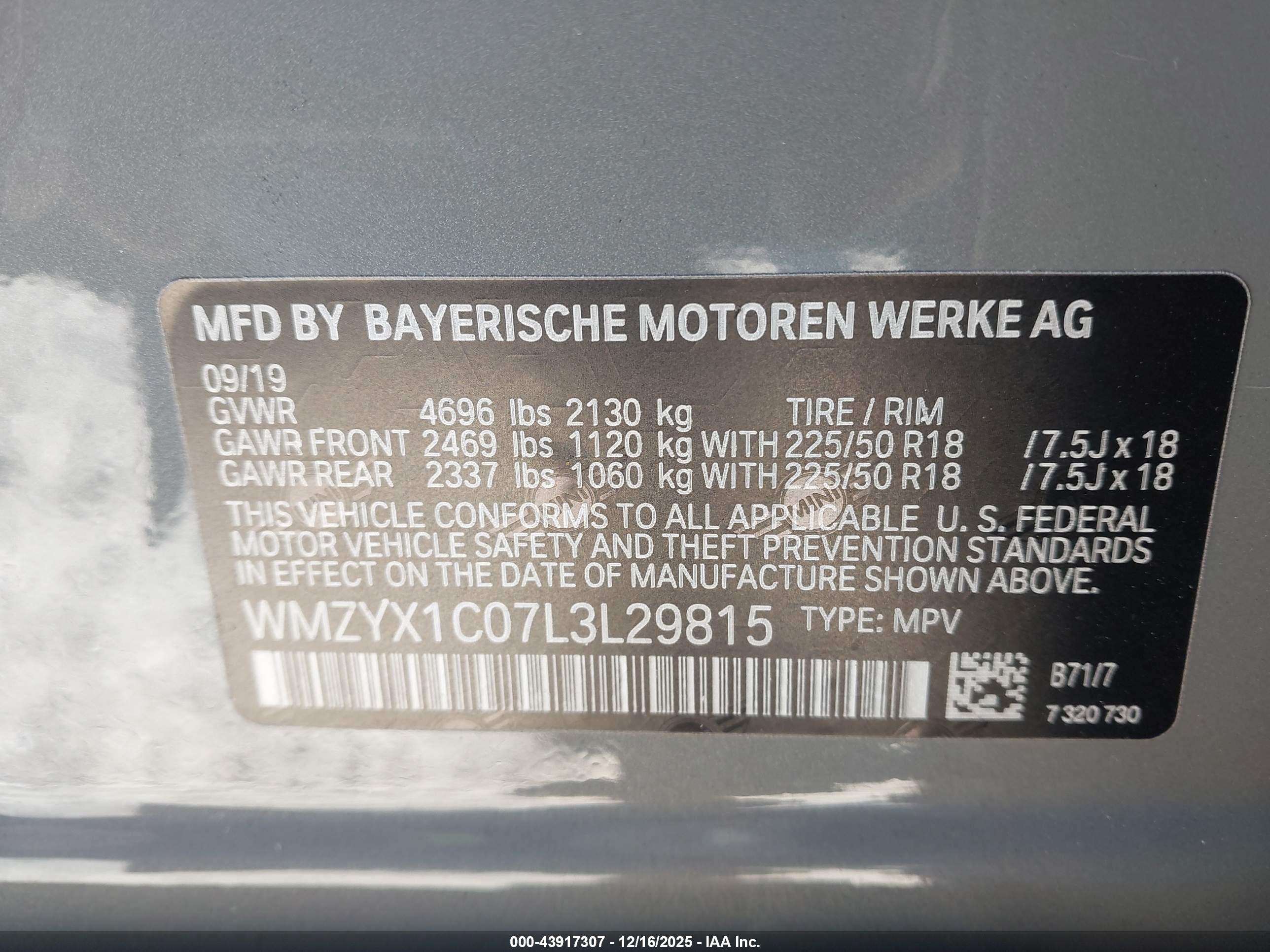 MINI COUNTRYMAN image 9