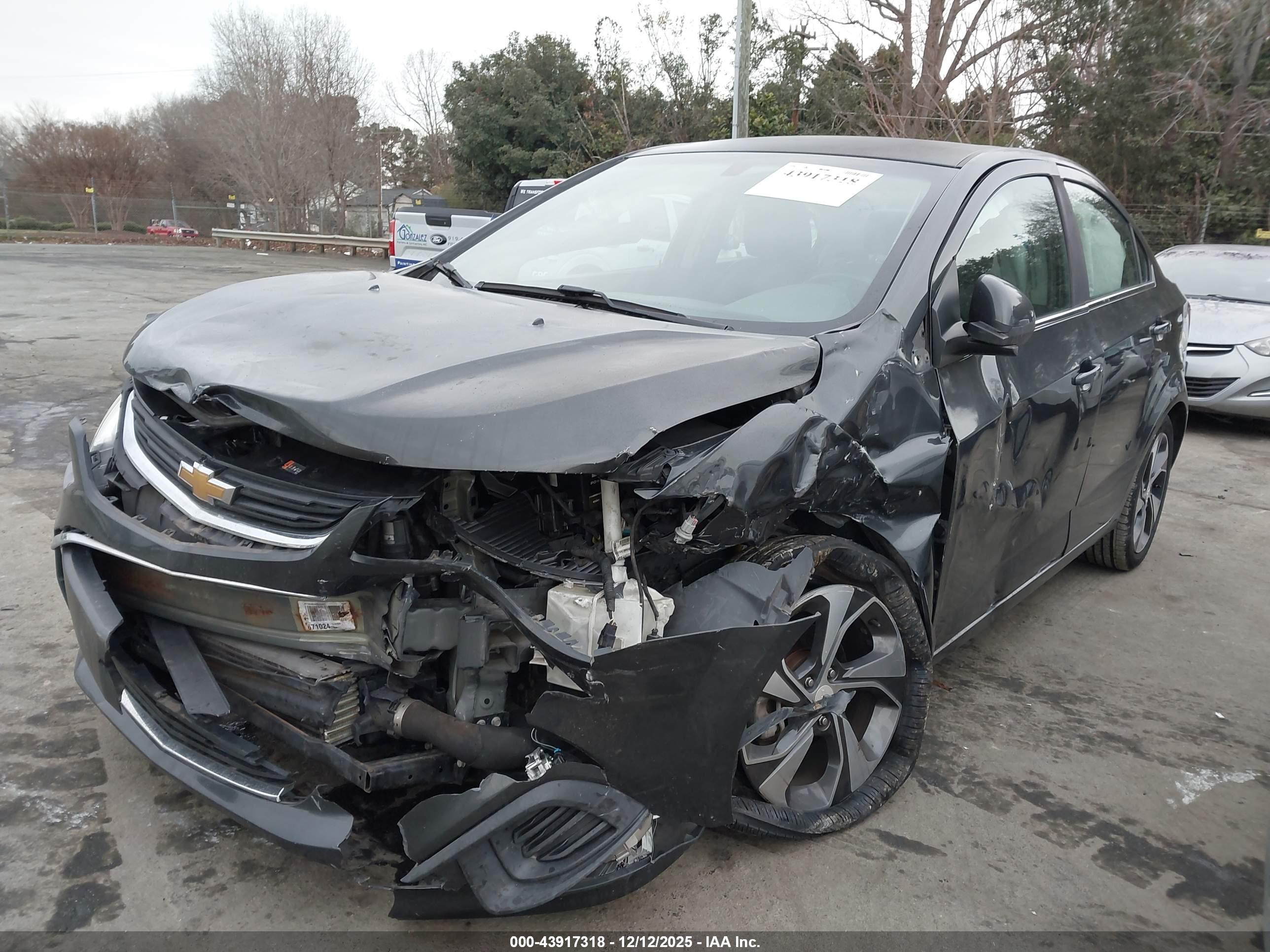 CHEVROLET SONIC image 2