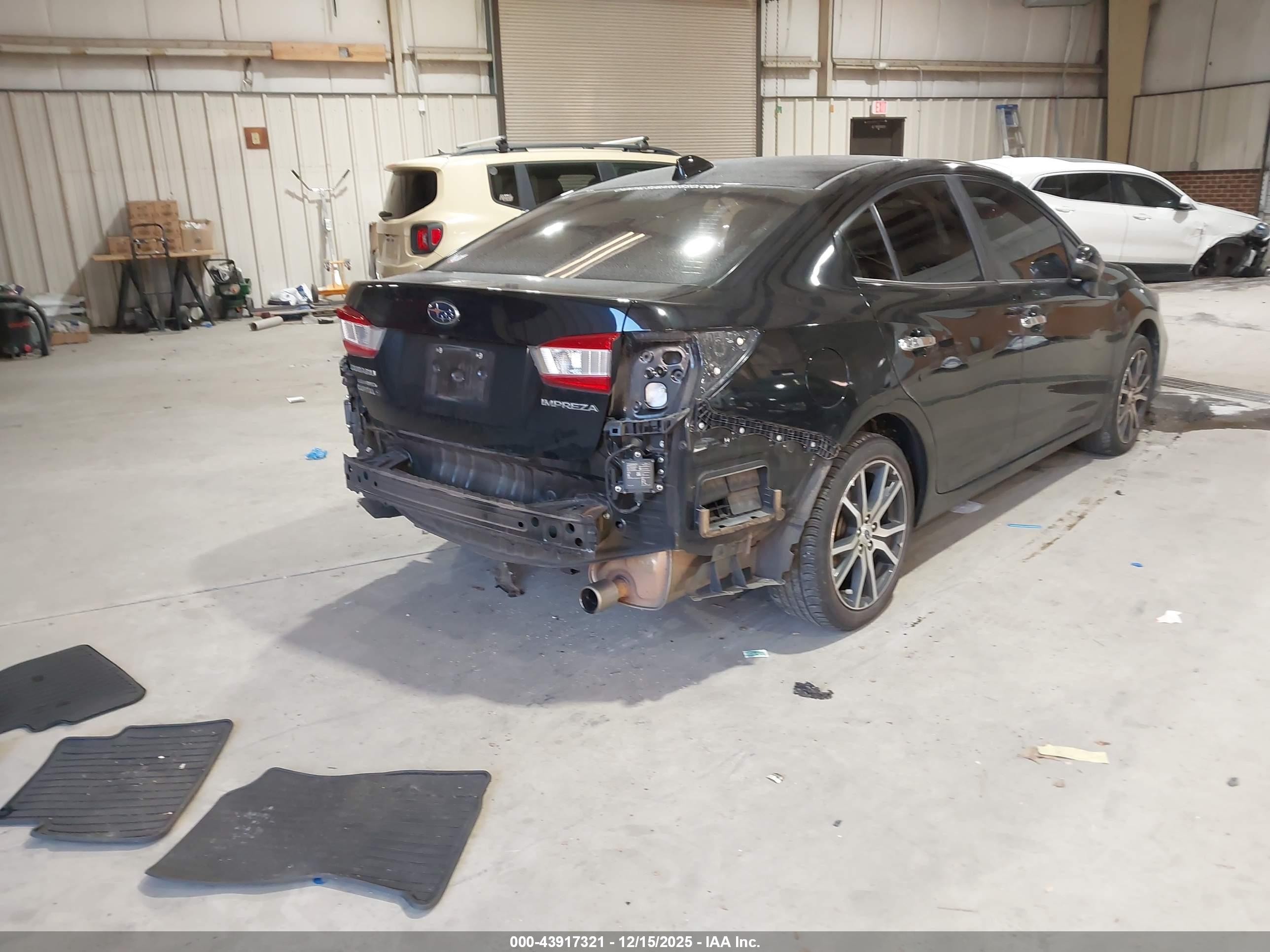 SUBARU IMPREZA image 4