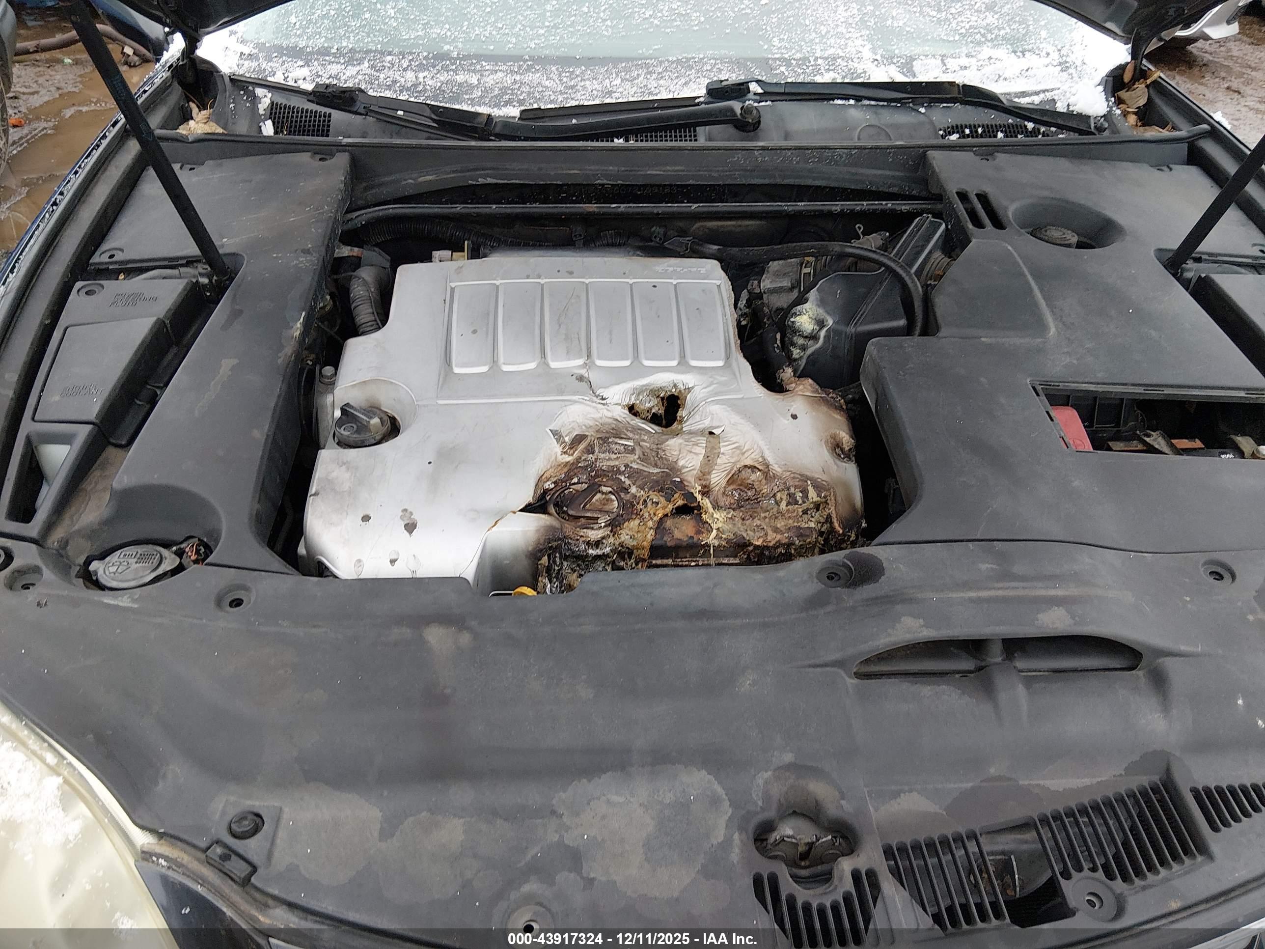 LEXUS ES image 10