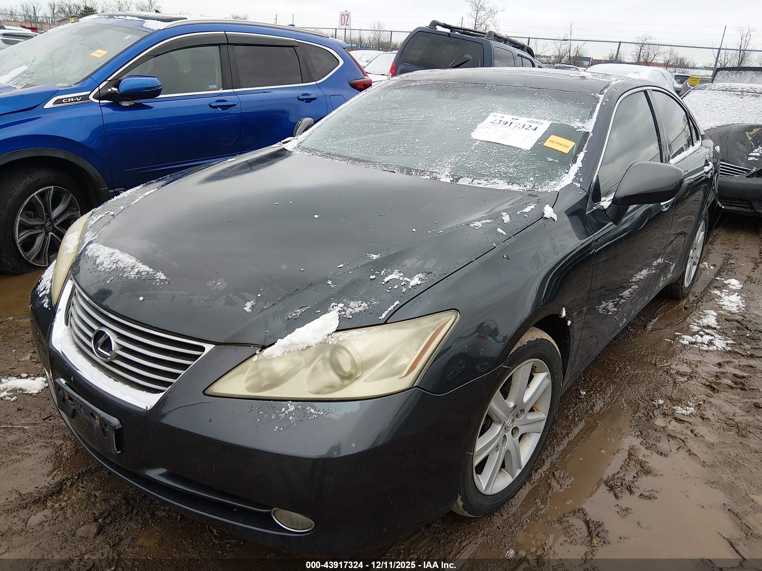 LEXUS ES image 2