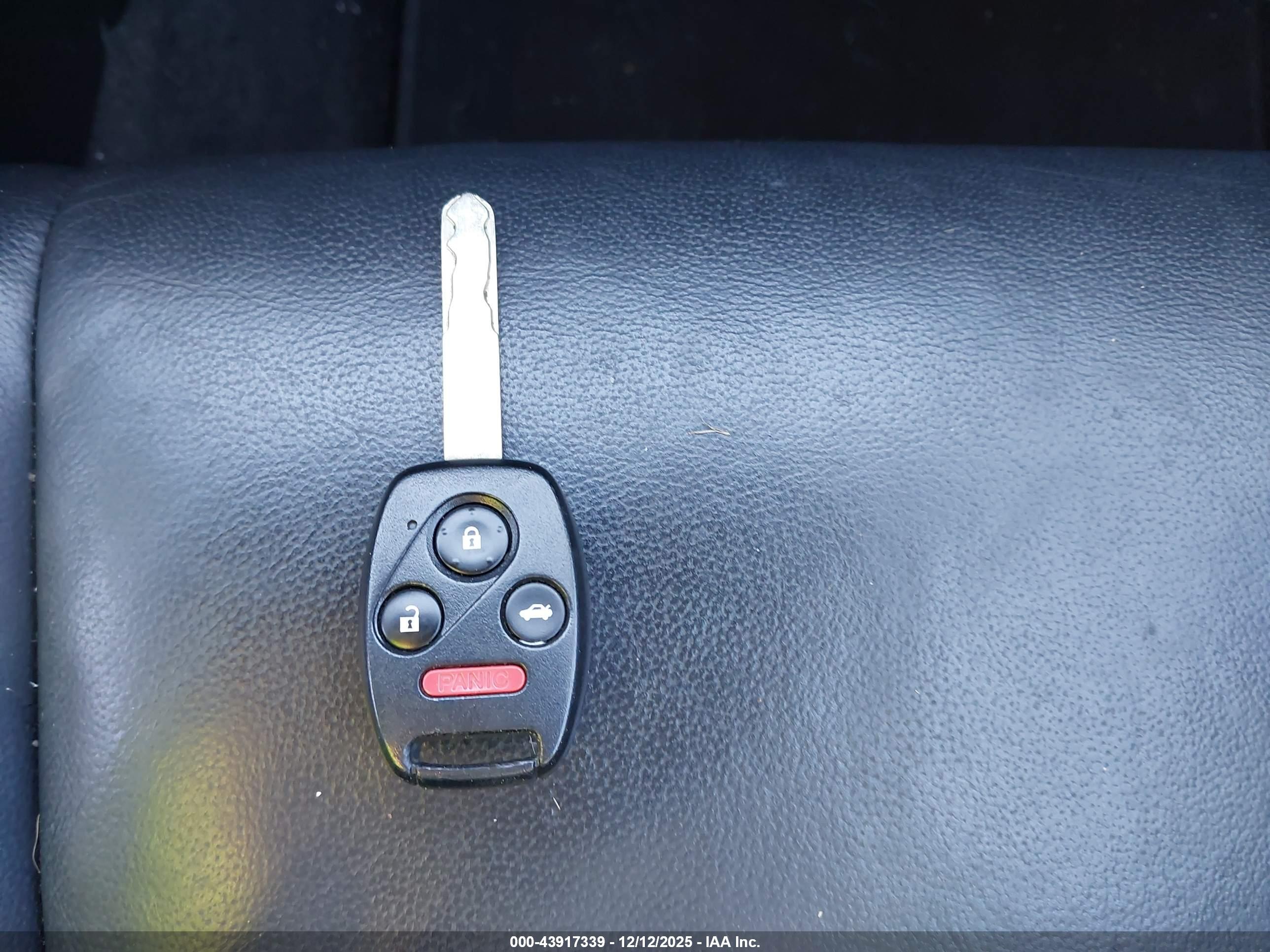 HONDA ACCORD image 11