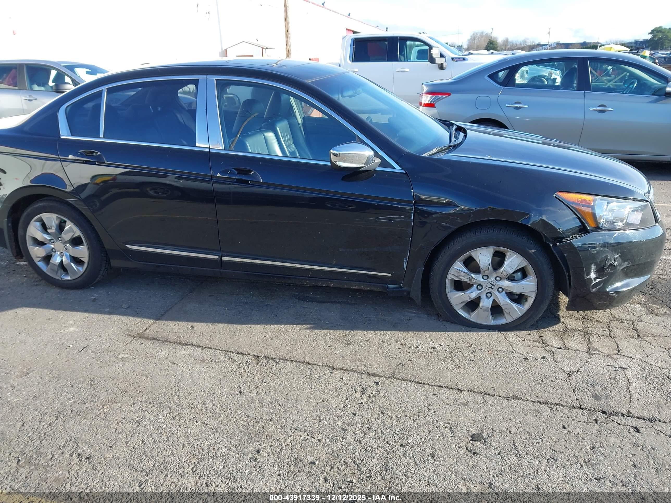 HONDA ACCORD image 6