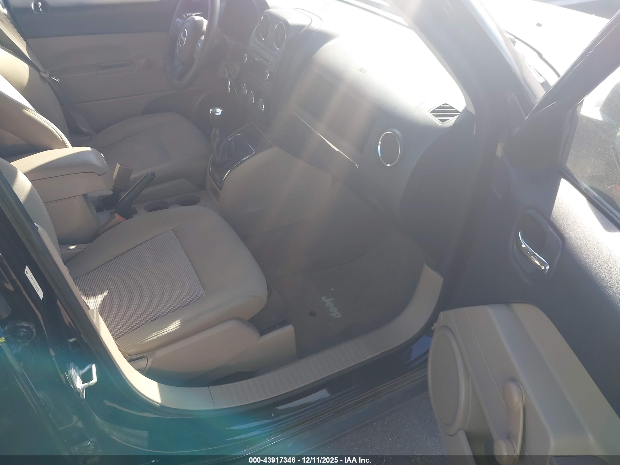JEEP PATRIOT image 5
