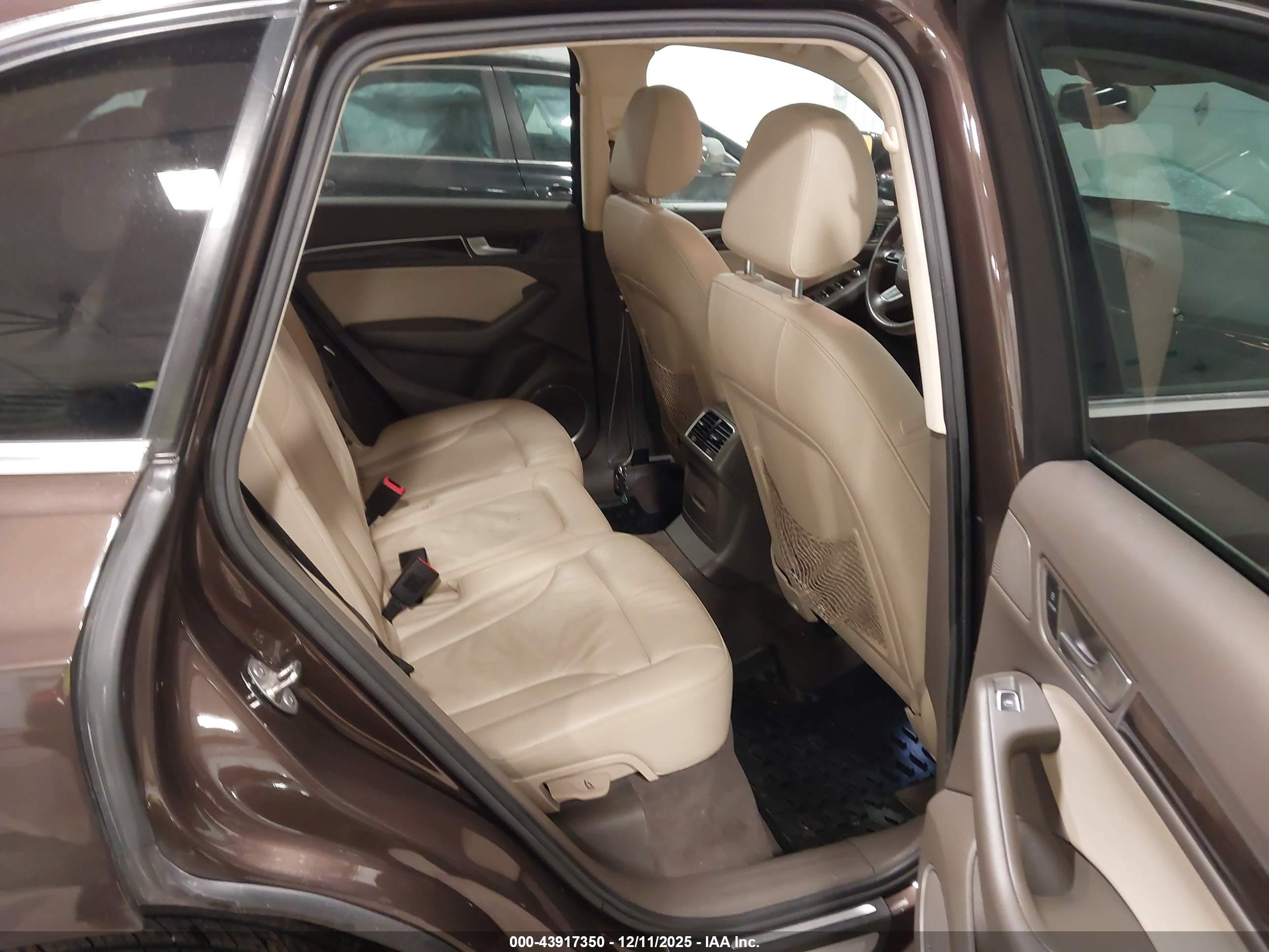 AUDI Q5 image 8
