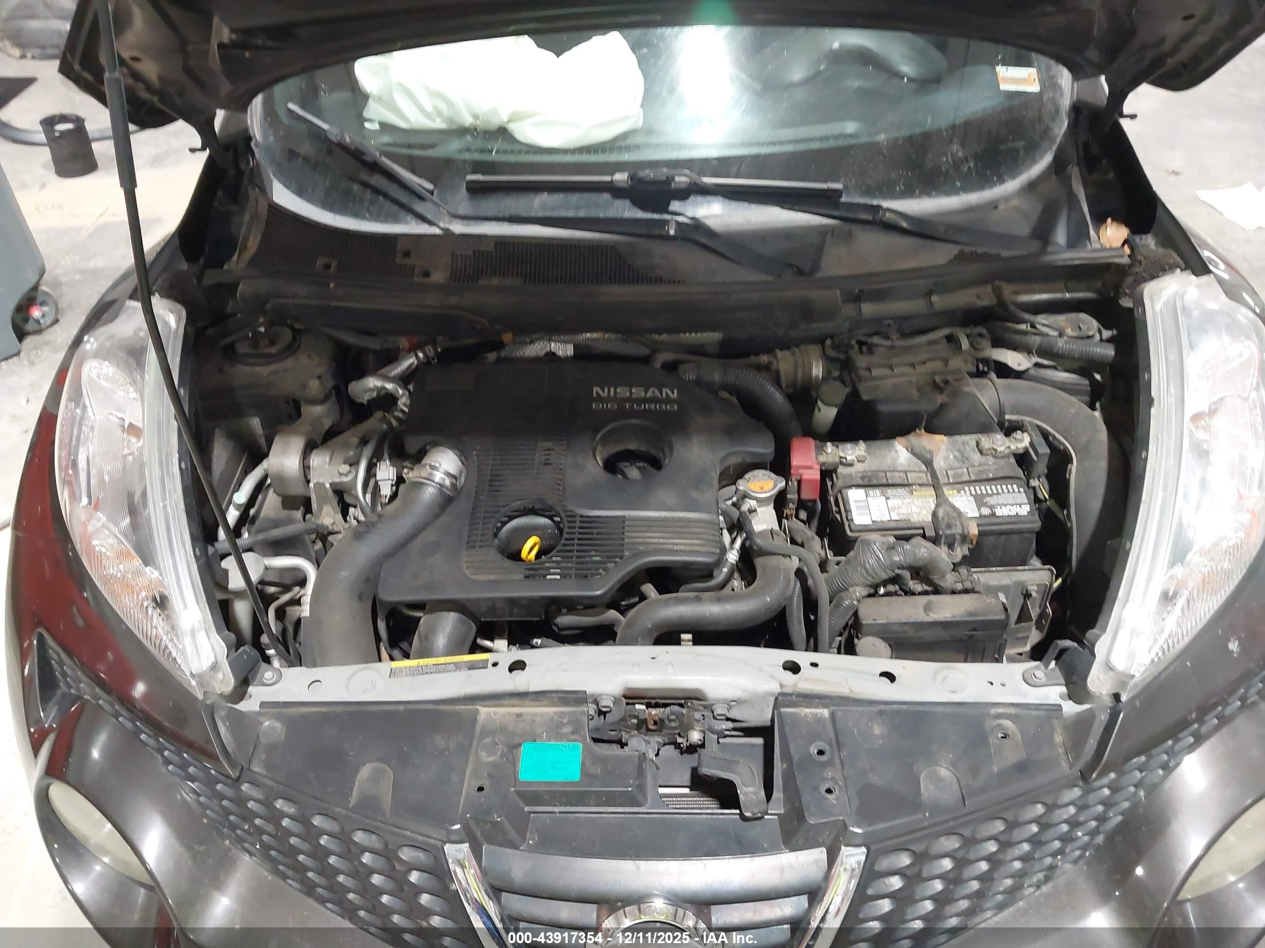 NISSAN JUKE image 10