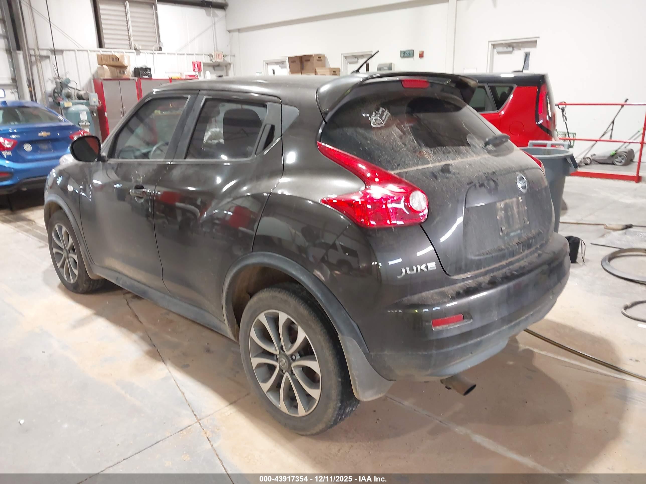 NISSAN JUKE image 3